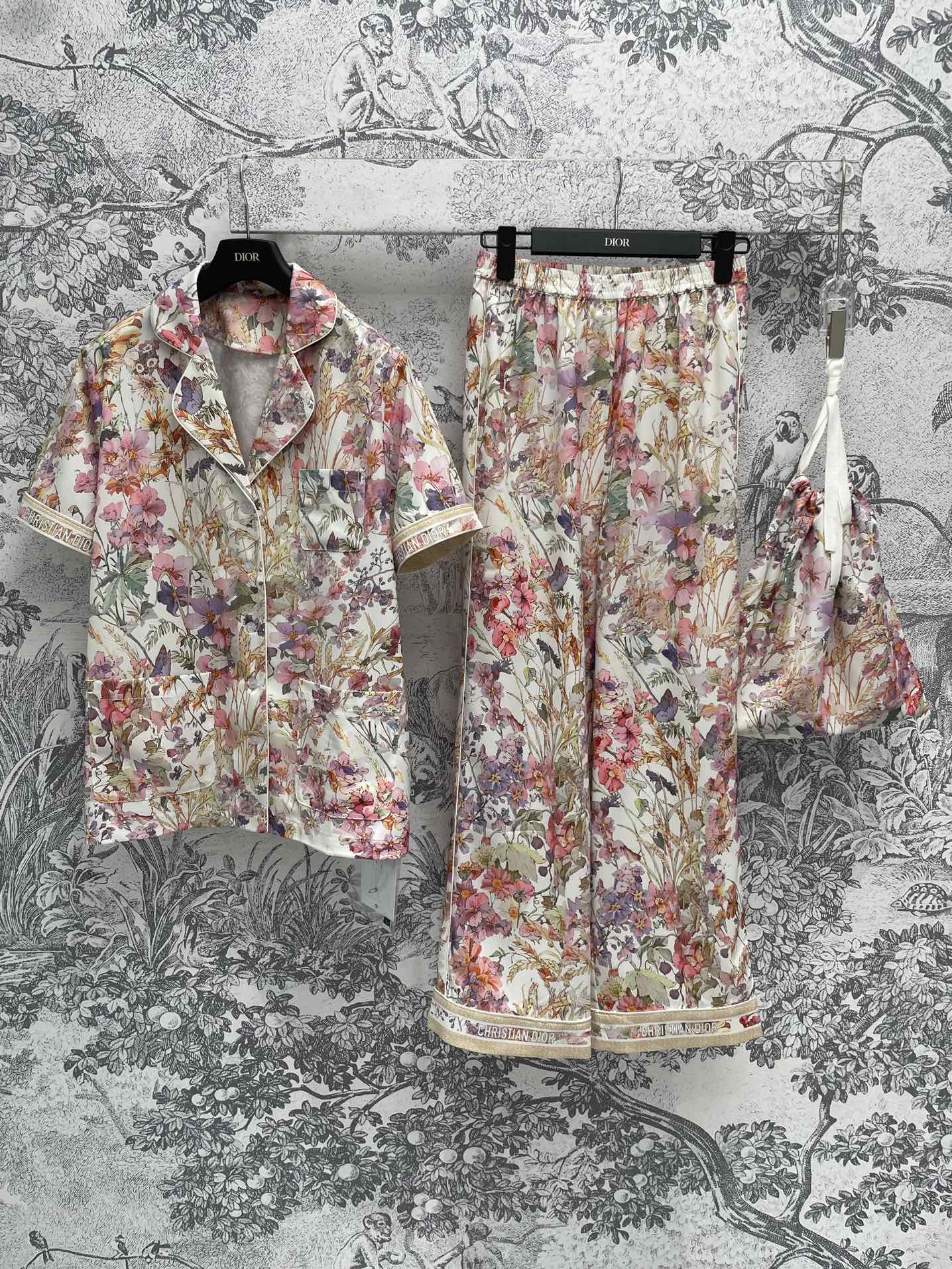 Dior Ropa Pijamas Pantalones Camisas y blusas Impresión Colección primavera – verano Fashion Casual