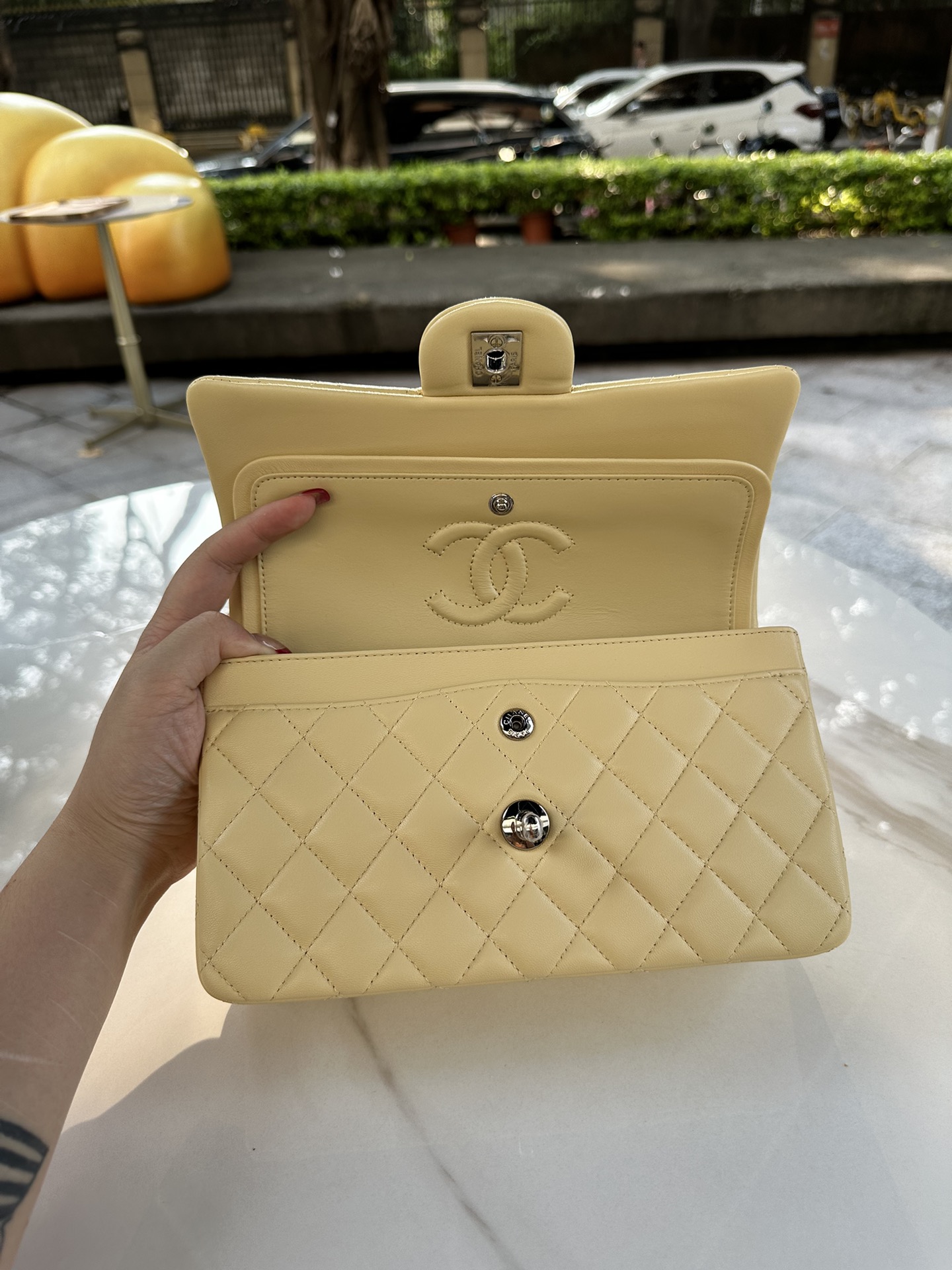 特 升级版。白金版 正品级 
香奶奶百年经典款CF2.55菱格羊皮🐑全钢金银五金CF 23cm 非常有女