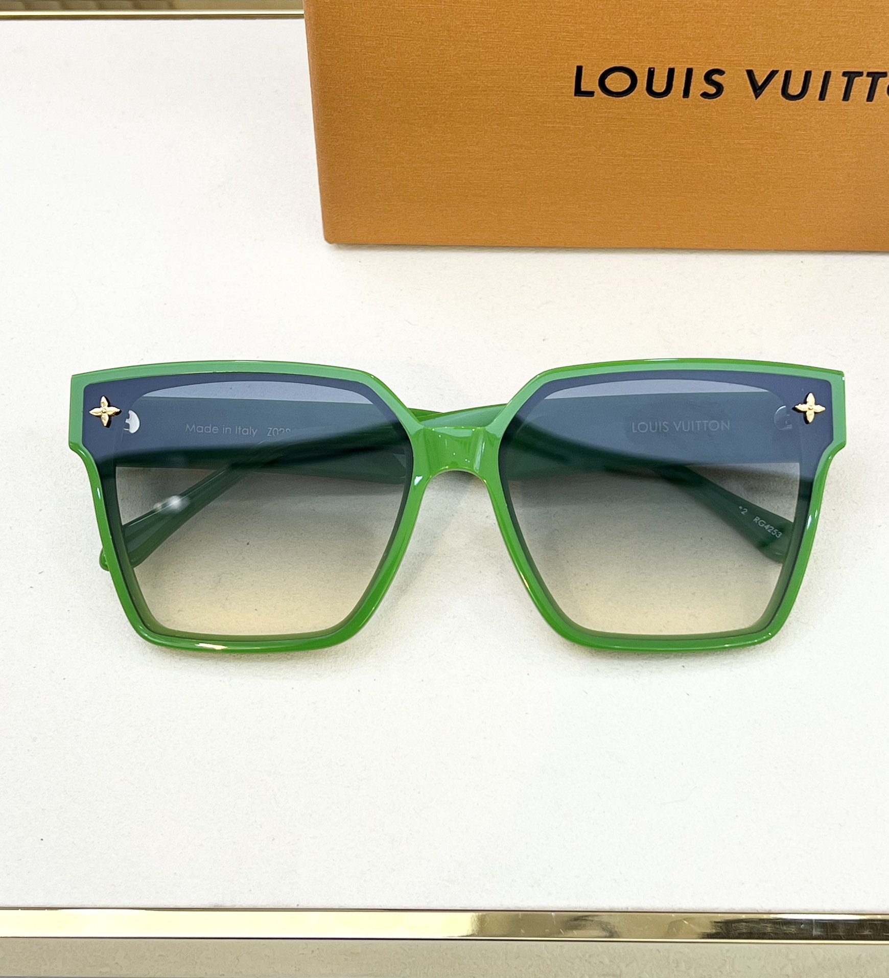 LOUISVUITTO*MODELZ0286SIZE62口15-140