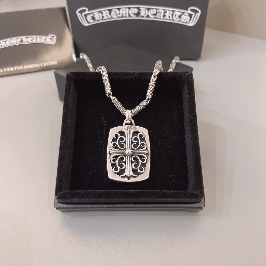 NO:105105,Chrome Hearts Cross Hearts Beautiful Cross Necklace is really good~, jewelry quality, chrome hearts, chrome hearts, necklace19860909Chrome Hearts 克罗心 绝美十字架项链 真的好好看～,饰品精品,chrome hearts,chrome hearts,necklace,Jewelry