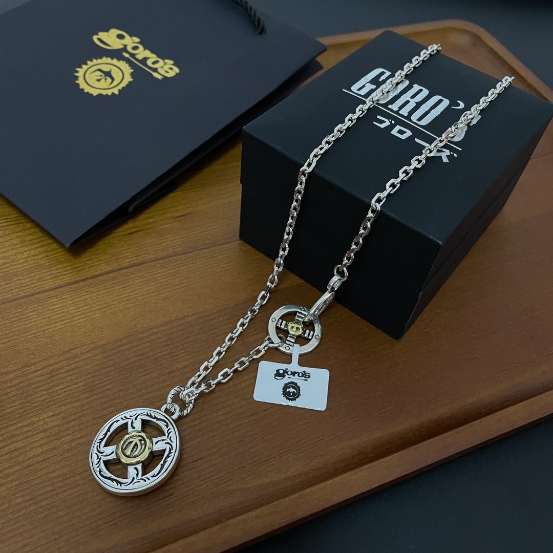 💰145【新品上架】Goro’s高桥吾郎 复古吊坠 经典高桥项链  顶级版本 认准独家拍摄 主攻高端市场 绝对区别普通版本!图片产品细节与ZP一致!原版制作工艺 精工品质 纯手工打造 ~正品开模💝潮流时尚必备 男女均可佩戴 情侣款同款 摇滚朋克泰银风格 复古元素 潮流百搭 官网同款❤️