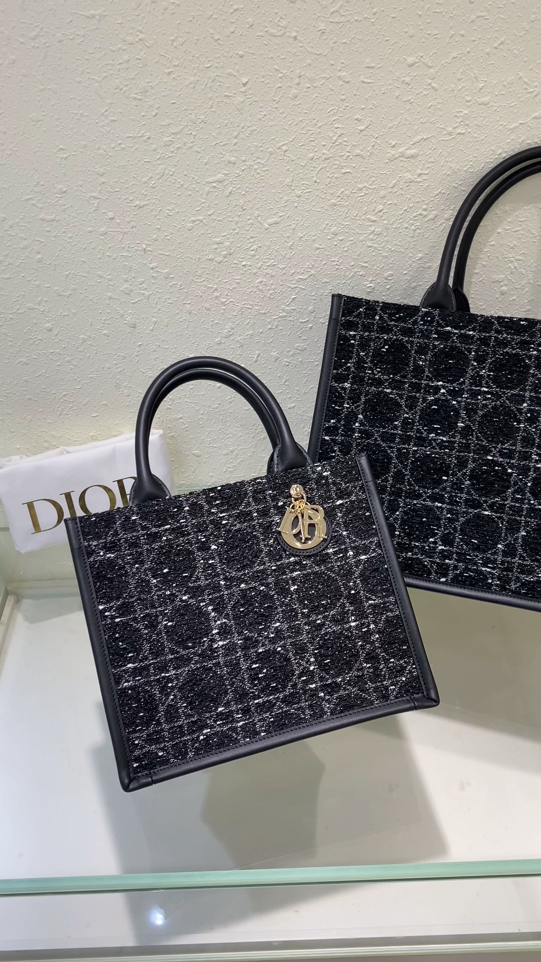 Dior Book Tote Bolsos de mano Bolsos de Tote Réplica AAA+ Diseñador
 Negro