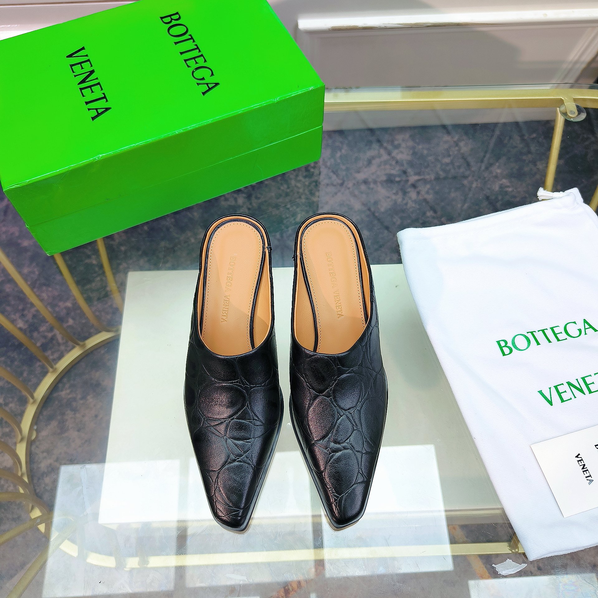 [Bottega Veneta Women