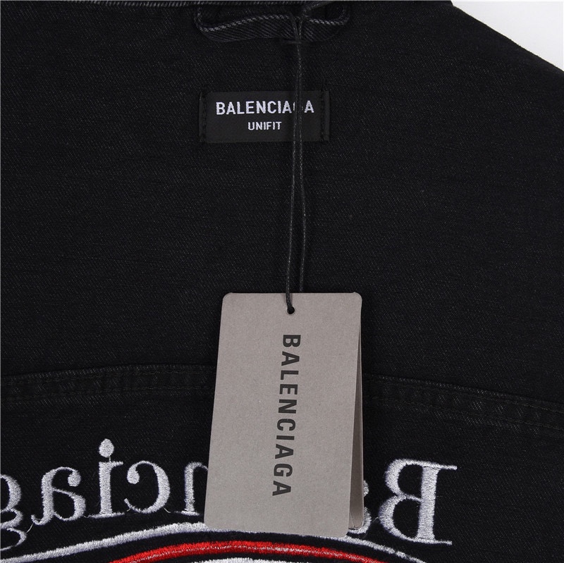 Balenciaga/巴黎世家 23ss 压胶掩盖可乐刺绣牛仔外套