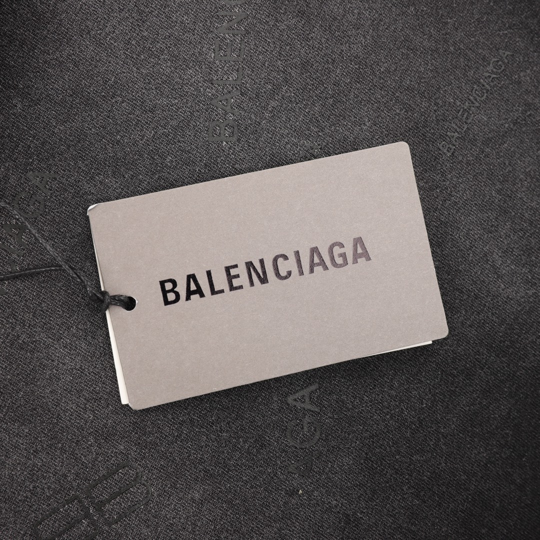 balenciaga巴黎世家 水洗满印字母印花圆领T恤