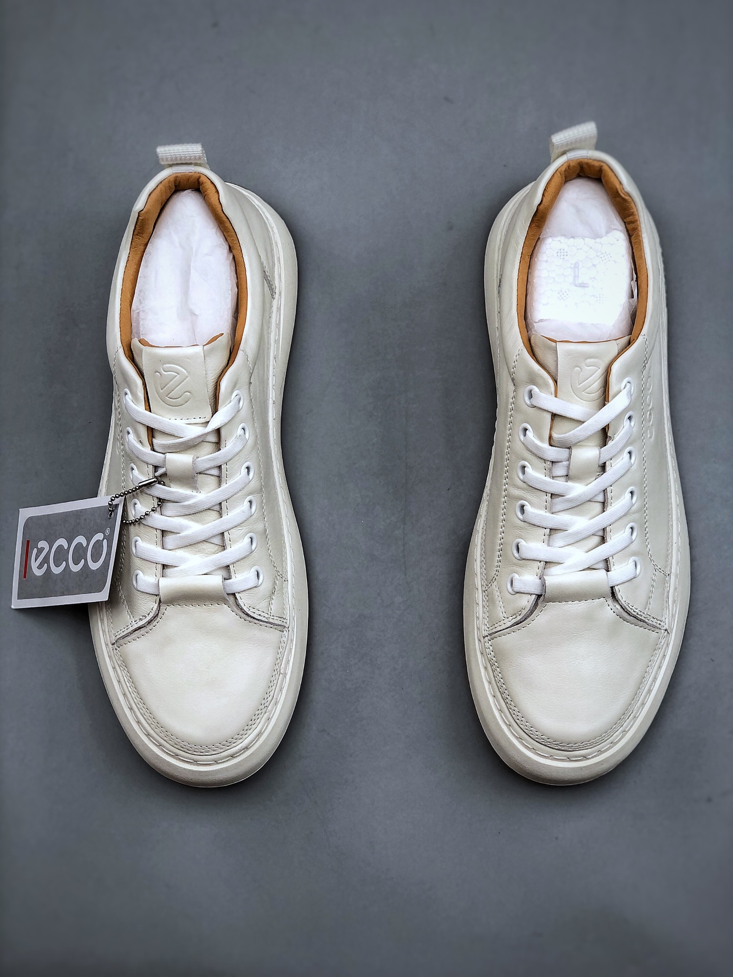 ECCO 2024 popular men's casual all-match casual white shoes