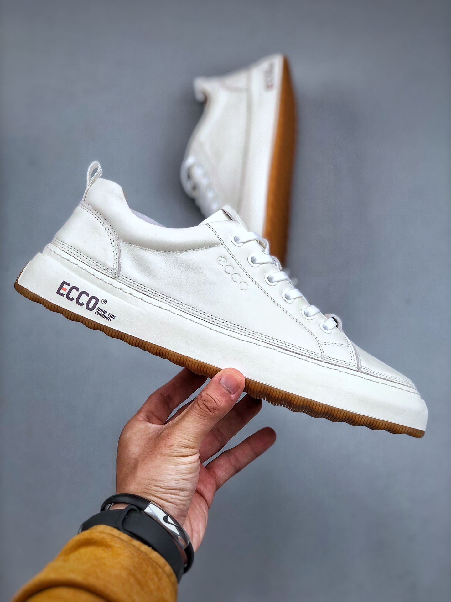 ECCO 2024 popular men's casual all-match casual white shoes