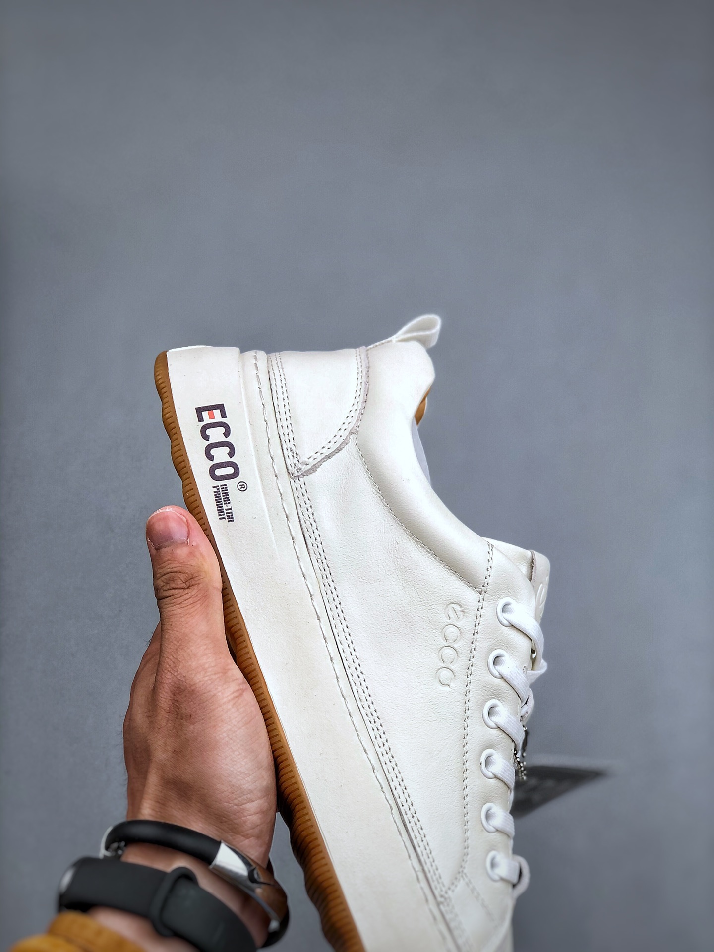 ECCO 2024 popular men's casual all-match casual white shoes