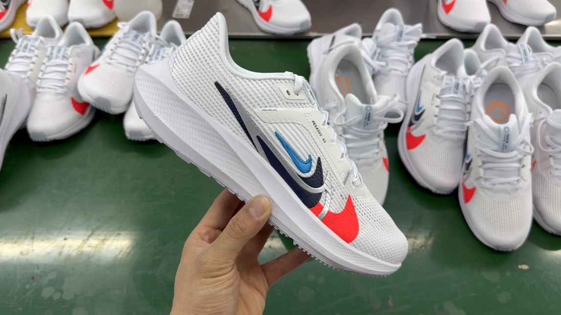 Nike Zoom Pegasus 40 White Running Shoes FB7179-100, Sports Sneakers