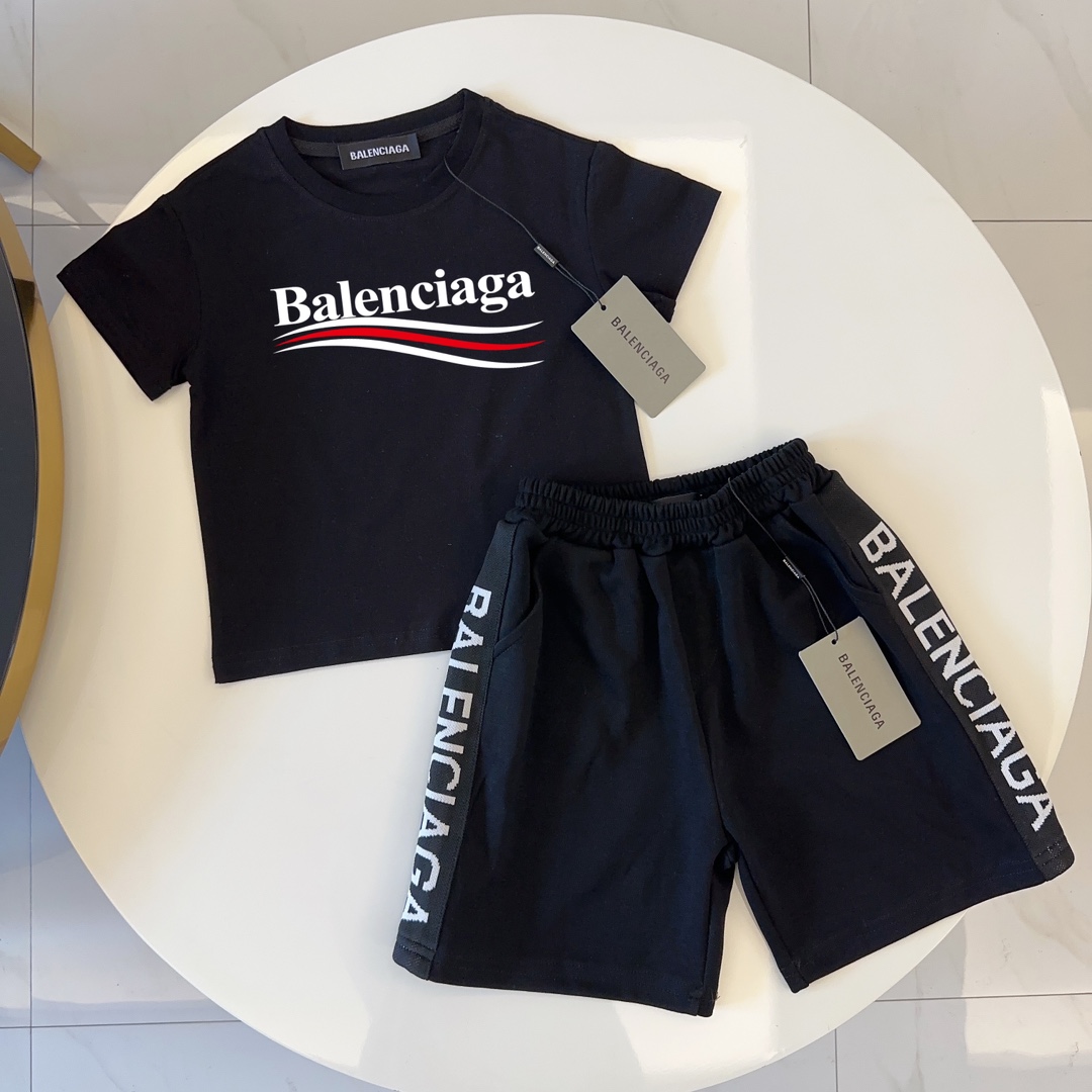 巴黎世家 短袖T恤balenciaga 织带短裤夏季套装（原标 原牌）长期供货可主推尺码jdsd-ywdwspzzbqz