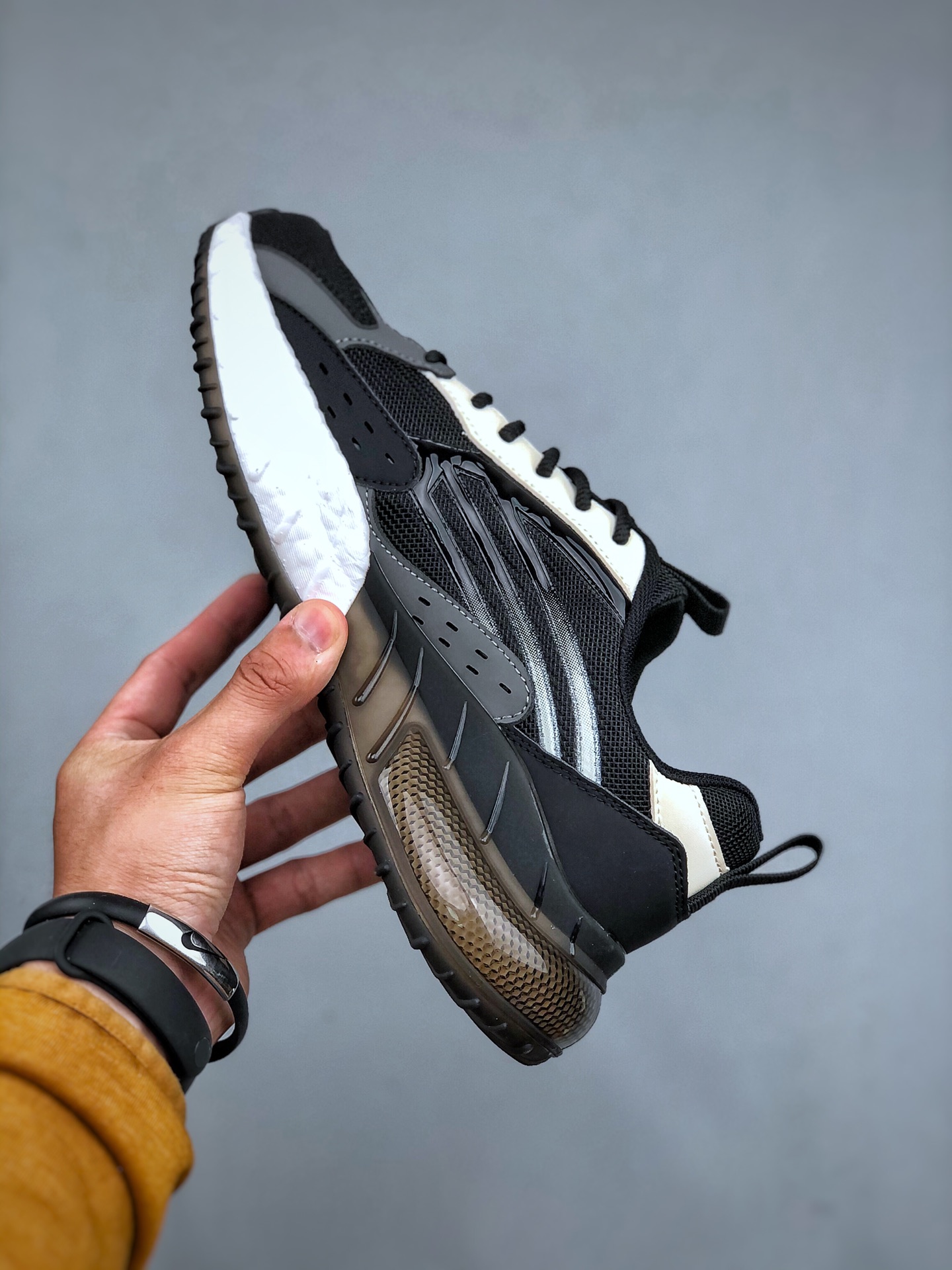 260 法国高奢时装品牌·迪奥/Dior B30 Low-Top Sneaker B30系列低帮慢跑鞋 3SN279ZRF_H900