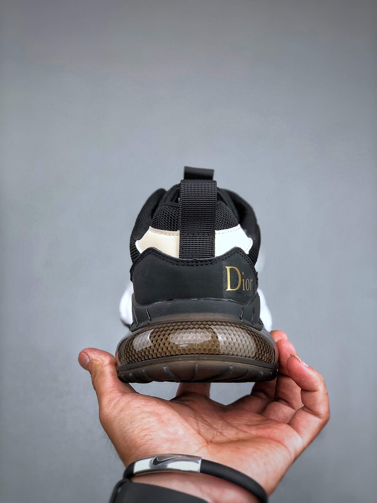 260 法国高奢时装品牌·迪奥/Dior B30 Low-Top Sneaker B30系列低帮慢跑鞋 3SN279ZRF_H900
