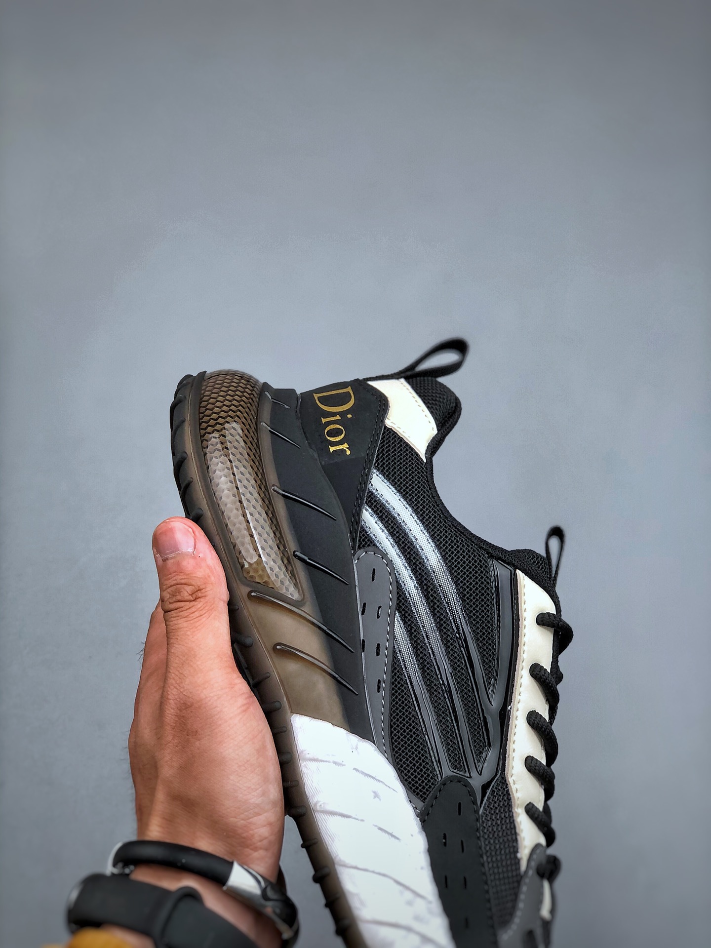 260 法国高奢时装品牌·迪奥/Dior B30 Low-Top Sneaker B30系列低帮慢跑鞋 3SN279ZRF_H900