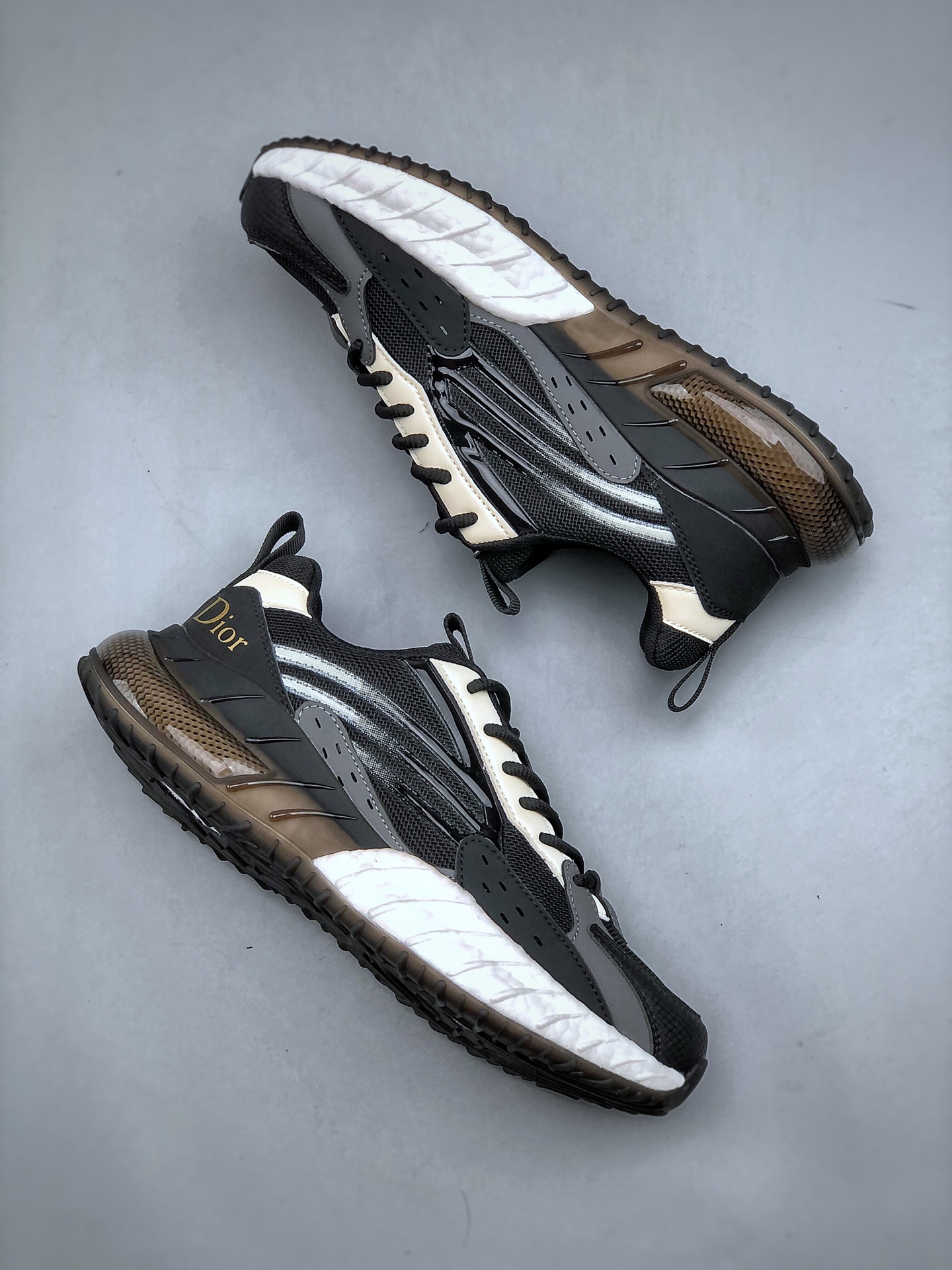 260 法国高奢时装品牌·迪奥/Dior B30 Low-Top Sneaker B30系列低帮慢跑鞋 3SN279ZRF_H900