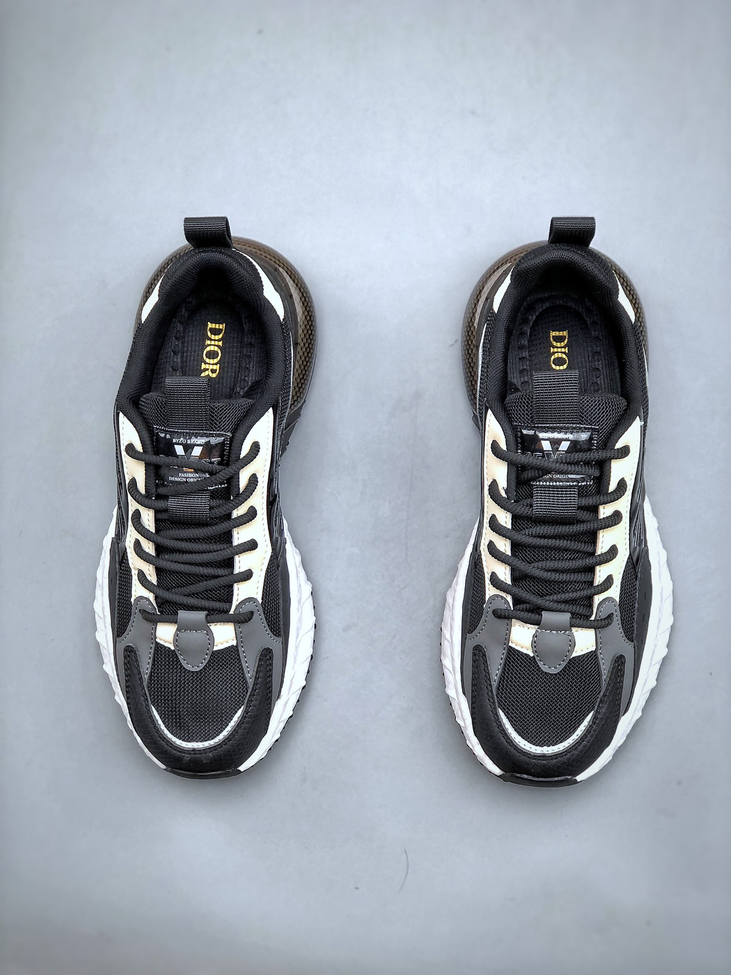 260 法国高奢时装品牌·迪奥/Dior B30 Low-Top Sneaker B30系列低帮慢跑鞋 3SN279ZRF_H900