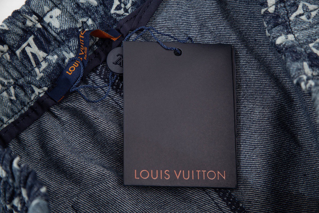 路易威登/Louis Vuitton 夏季 老花满印水洗牛仔休闲短裤