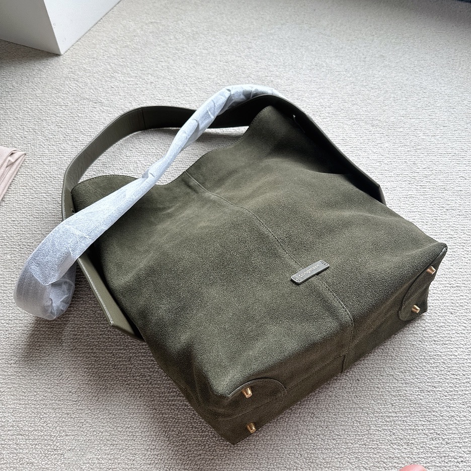 Songmont Suede Tote - Comprehensive 4
