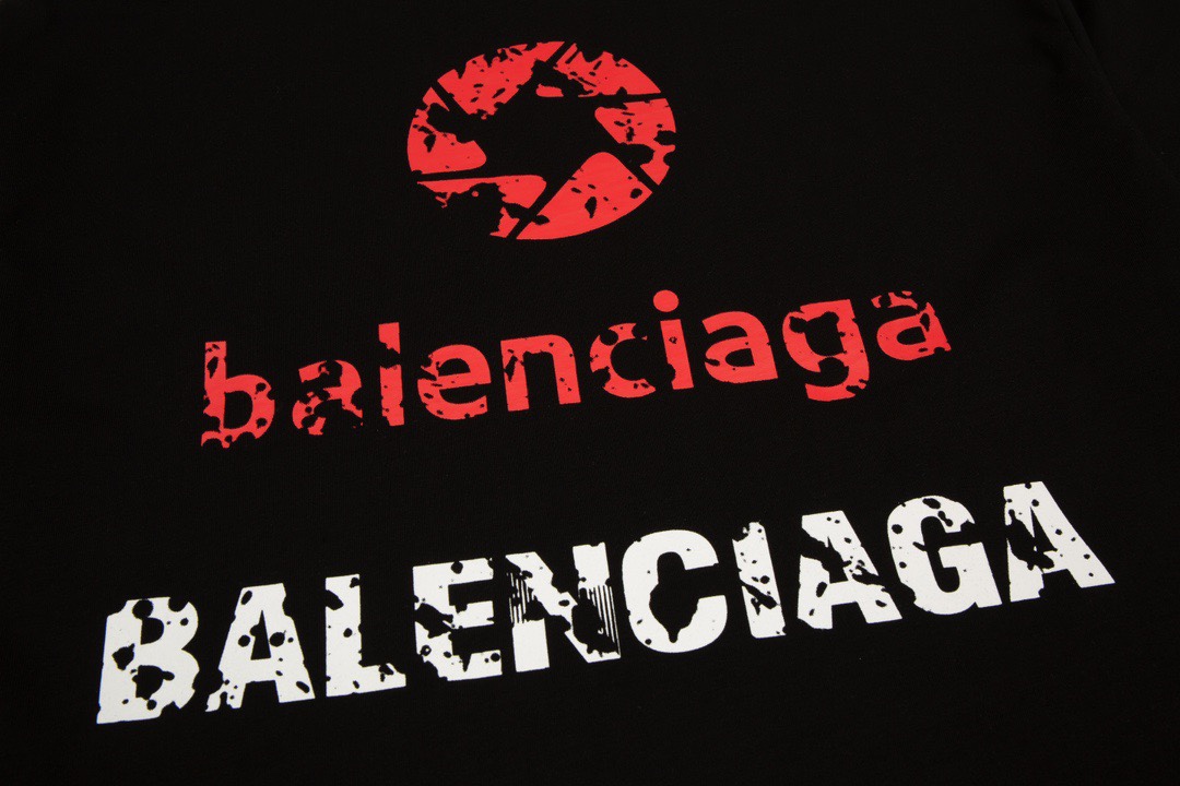 巴黎世家/Balenciaga 夏季 做旧缺失字母印花圆领短袖T恤