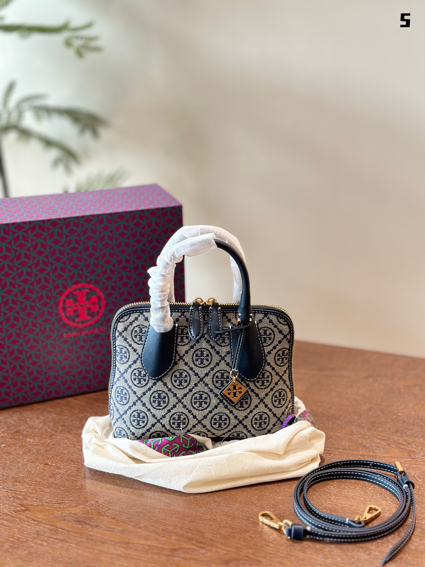 Tory Burch AAAAA+
 Bags Handbags Openwork Vintage