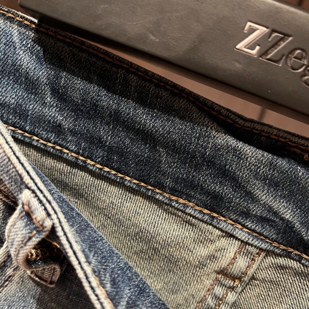 AT8866 Magella 24 Men’s Danning Jeans Review: Classic Design with Unique Details - 图片 5