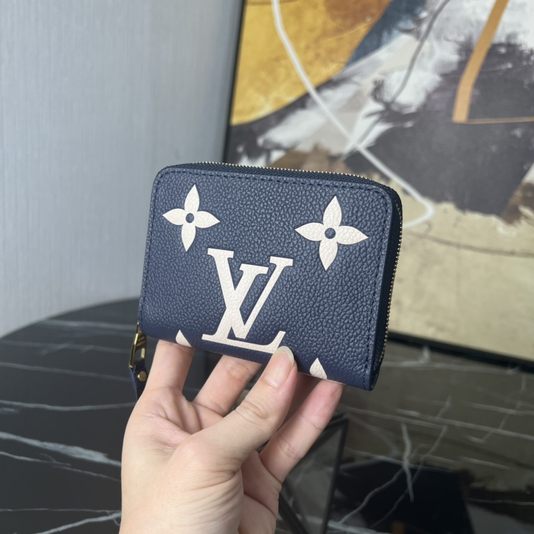 顶级原单M83606丝印柔软的MonogramUnplant皮革加入了本季特有的重新解释的“ZippyC
