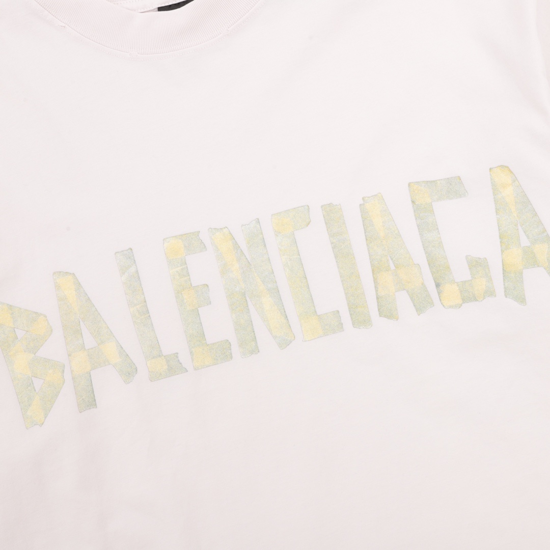 balenciaga巴黎世家 胶带短袖 衣服都是做过喷马骝工艺