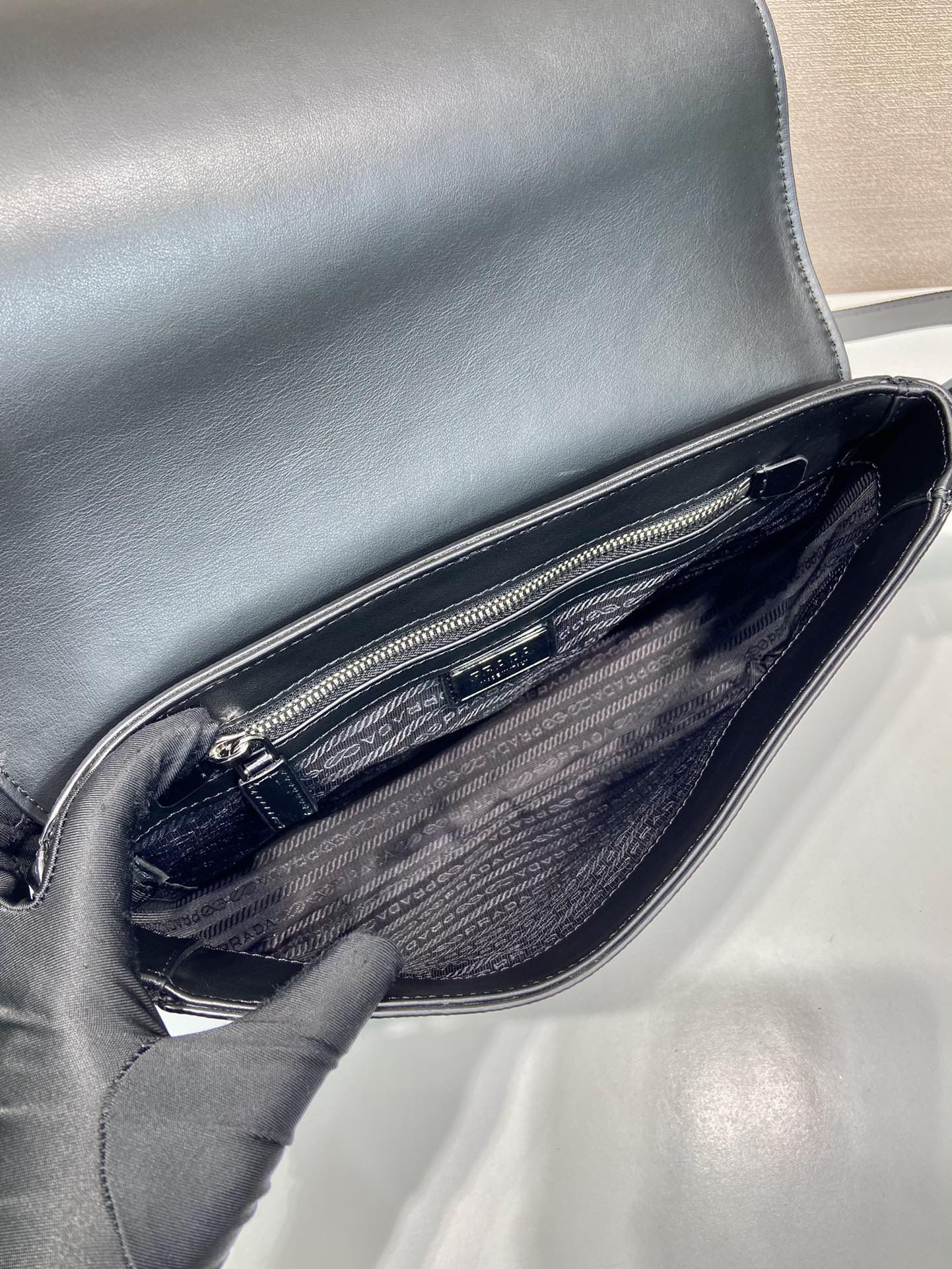 Prada Saffiano Leather Messenger Bag - Magnetic Buckle & Adjustable Strap 9 i1715484161 1627 7