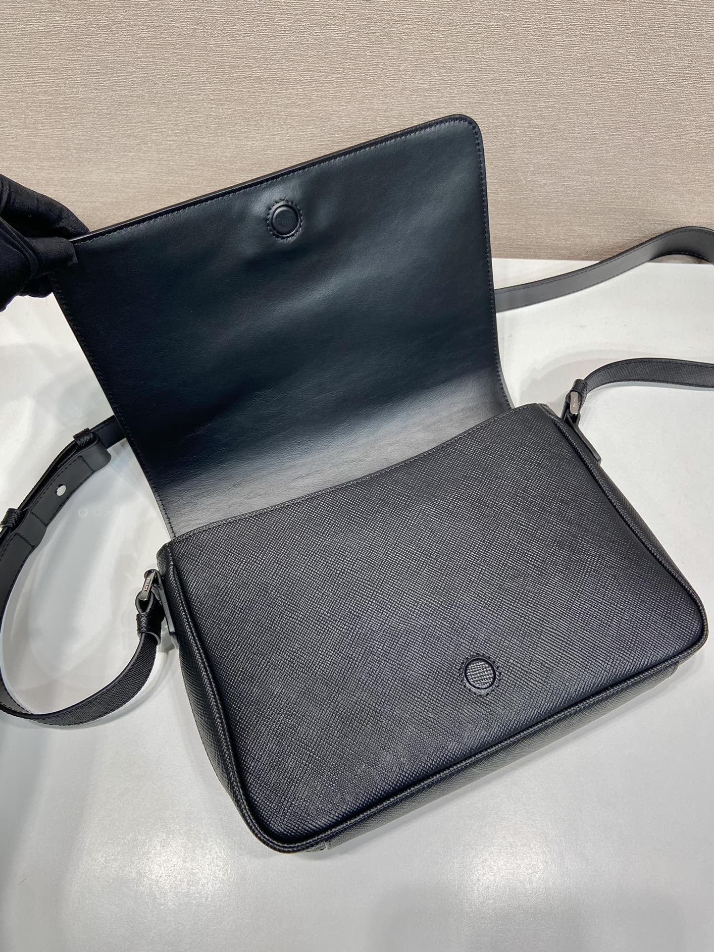 Prada Saffiano Leather Messenger Bag - Magnetic Buckle & Adjustable Strap 8 i1715484161 2218 6