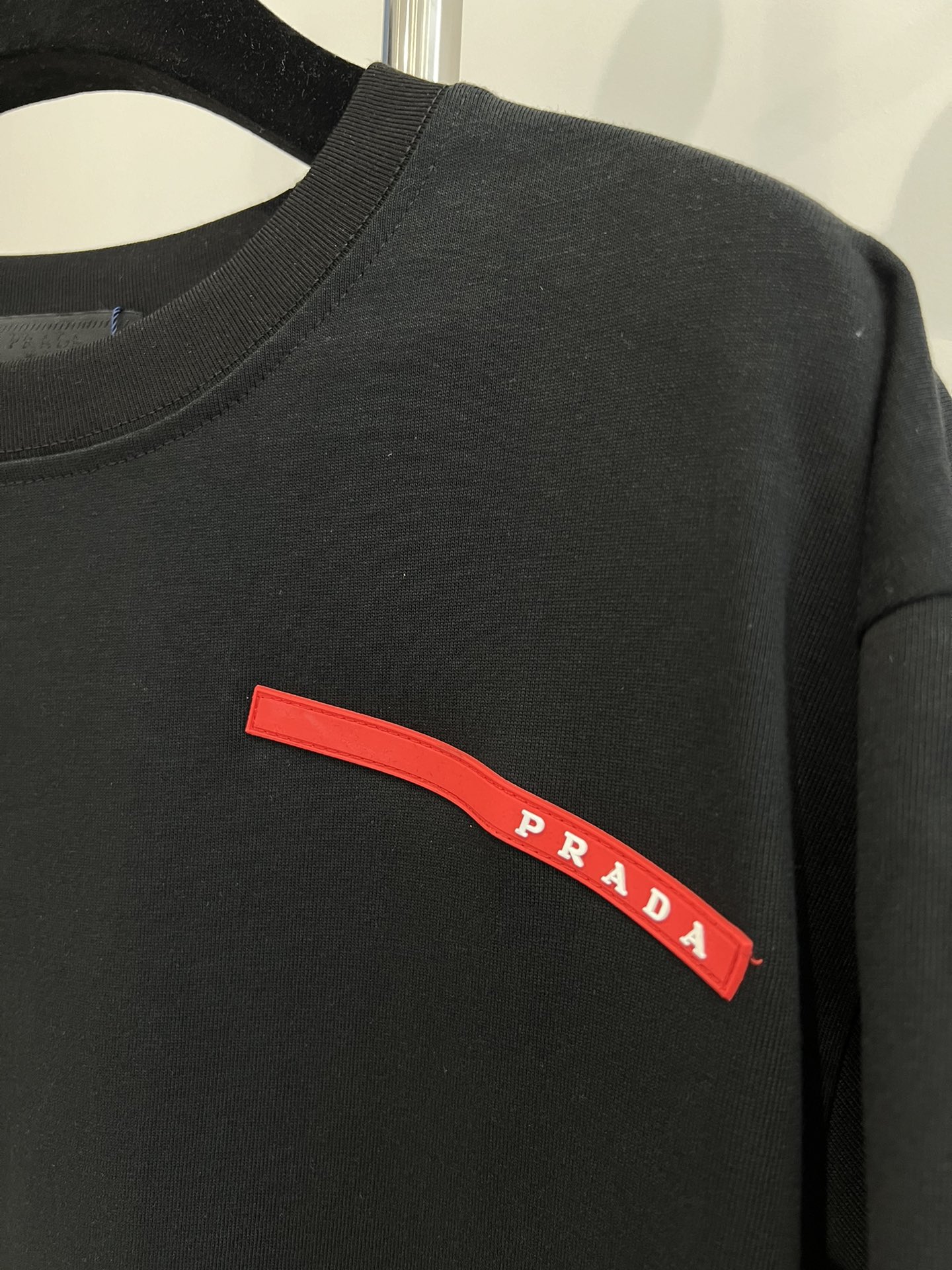 Prada PRADA普拉达 胸前立体红胶条短袖T恤