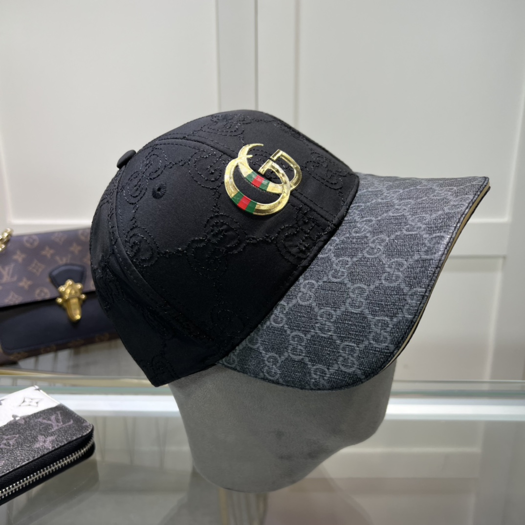 古奇棒球帽️GUCCI官网新品棒球帽原单品质火爆来袭工艺非常精美高档大气上档次！低调奢华方便携带！跑量！