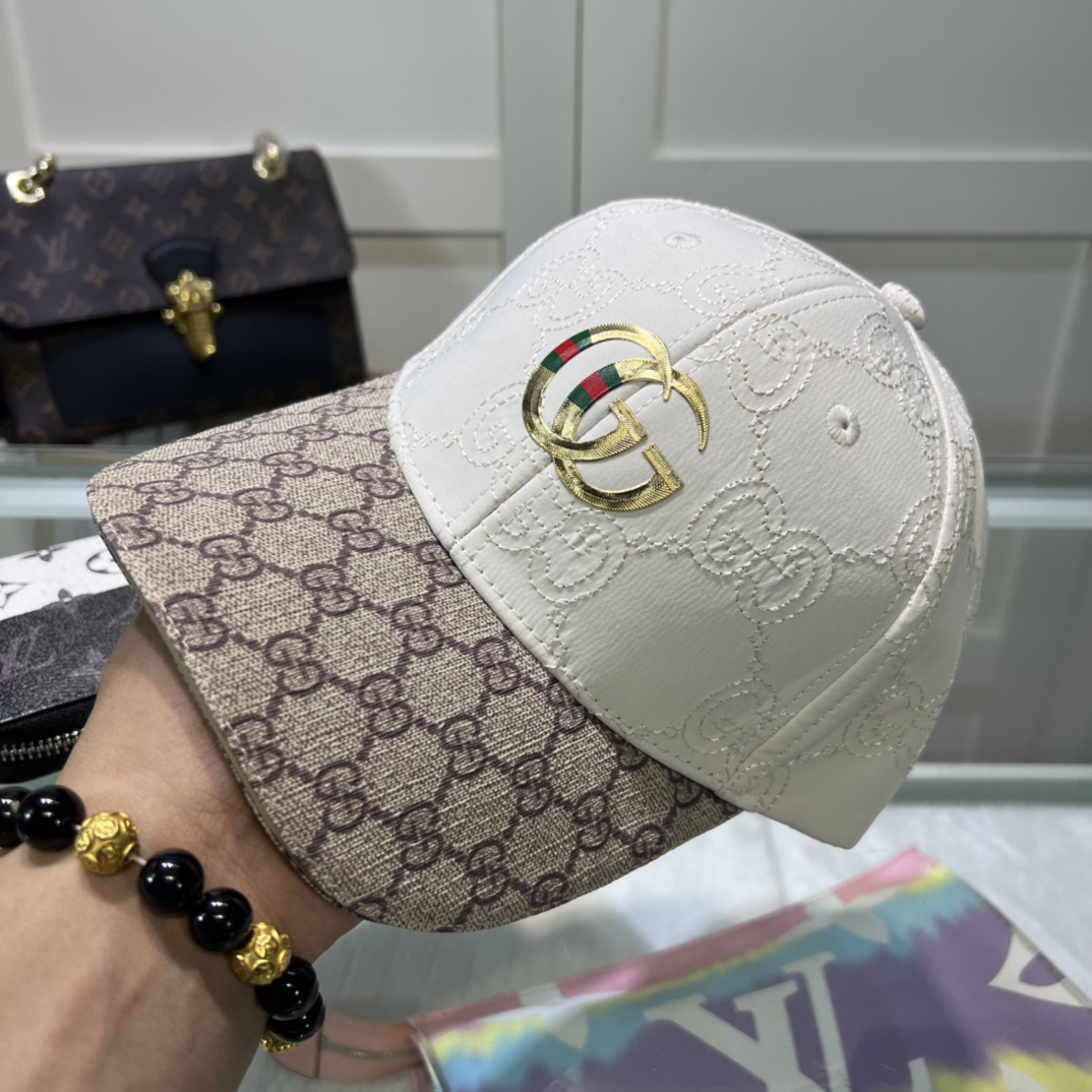 古奇棒球帽️GUCCI官网新品棒球帽原单品质火爆来袭工艺非常精美高档大气上档次！低调奢华方便携带！跑量！