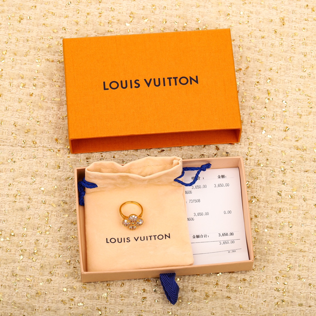 Louis Vuitton Groothandel
 Sieraden Ringen Koop de beste hoge authentieke kwaliteit replica
 Lentecollectie Fashion
