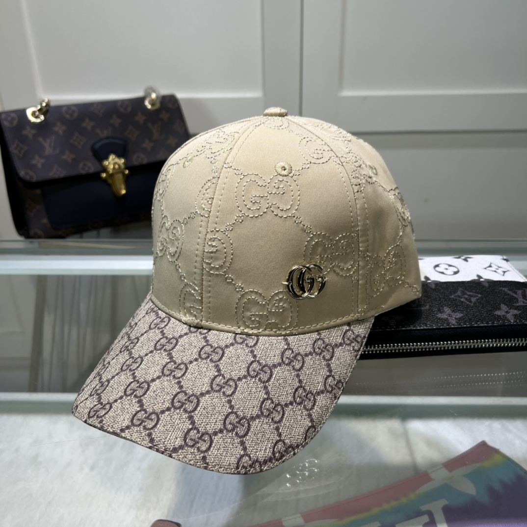 古奇棒球帽️GUCCI官网新品棒球帽原单品质火爆来袭工艺非常精美高档大气上档次！低调奢华方便携带！跑量！