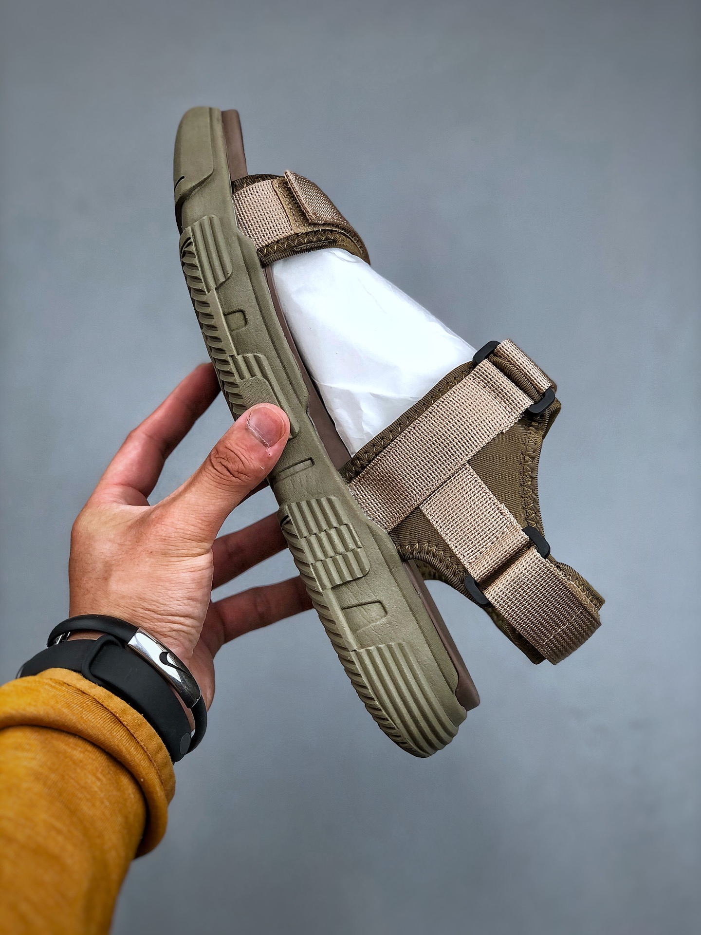 ECCO summer outdoor wear new Baotou beach sandals outdoor men's leather sandals wading shoes