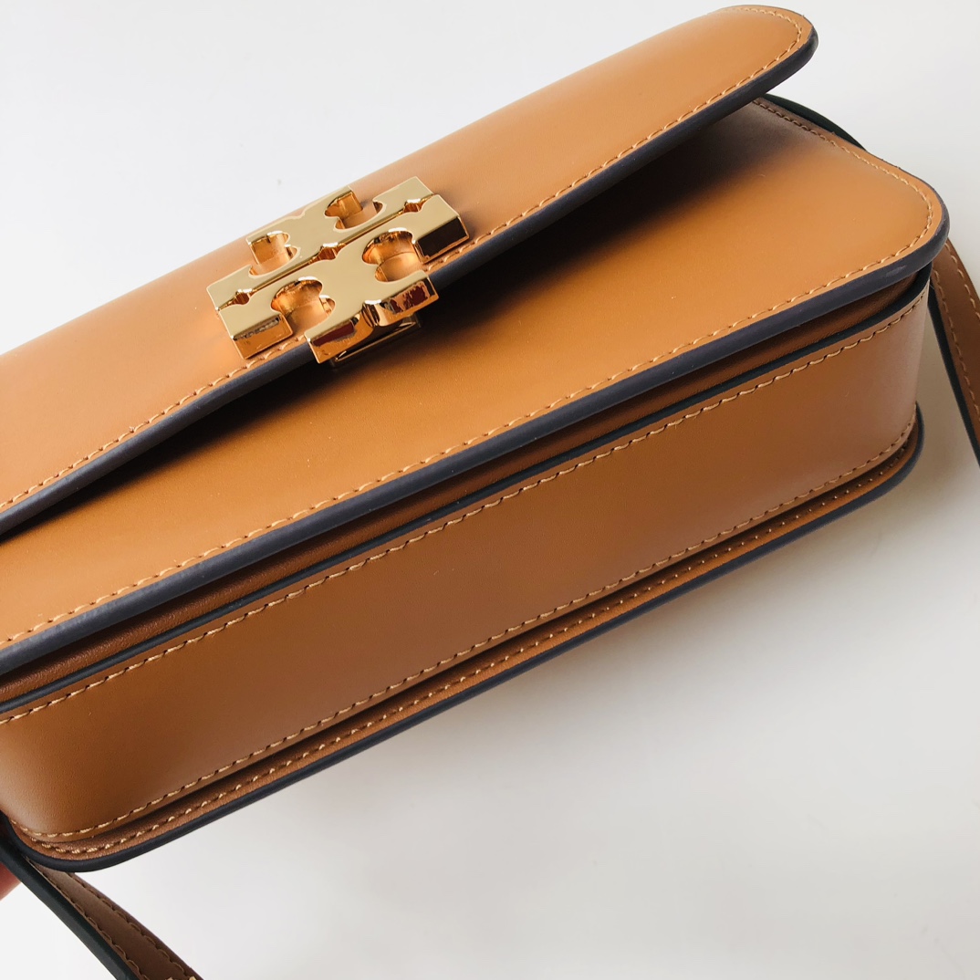 Tory Burch ～Tory Burch豆腐包Eleanor系列单肩包 横版小金砖 包袋版型挺括