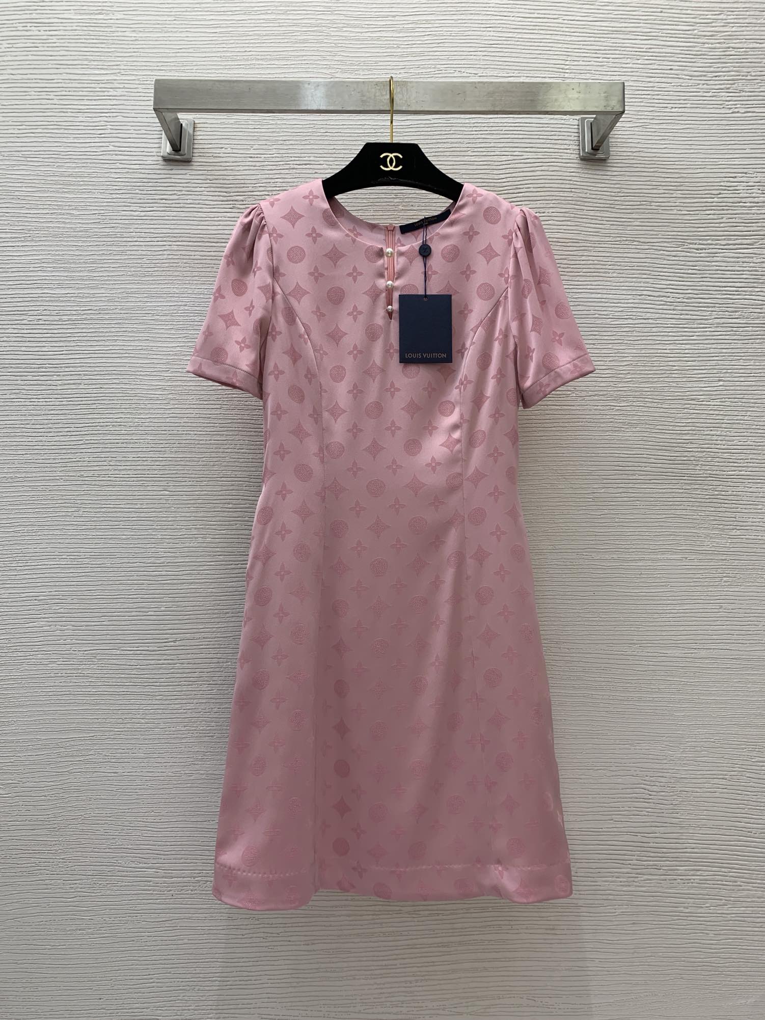 Louis Vuitton Vêtements Robes Couleur abricot rose D24051467