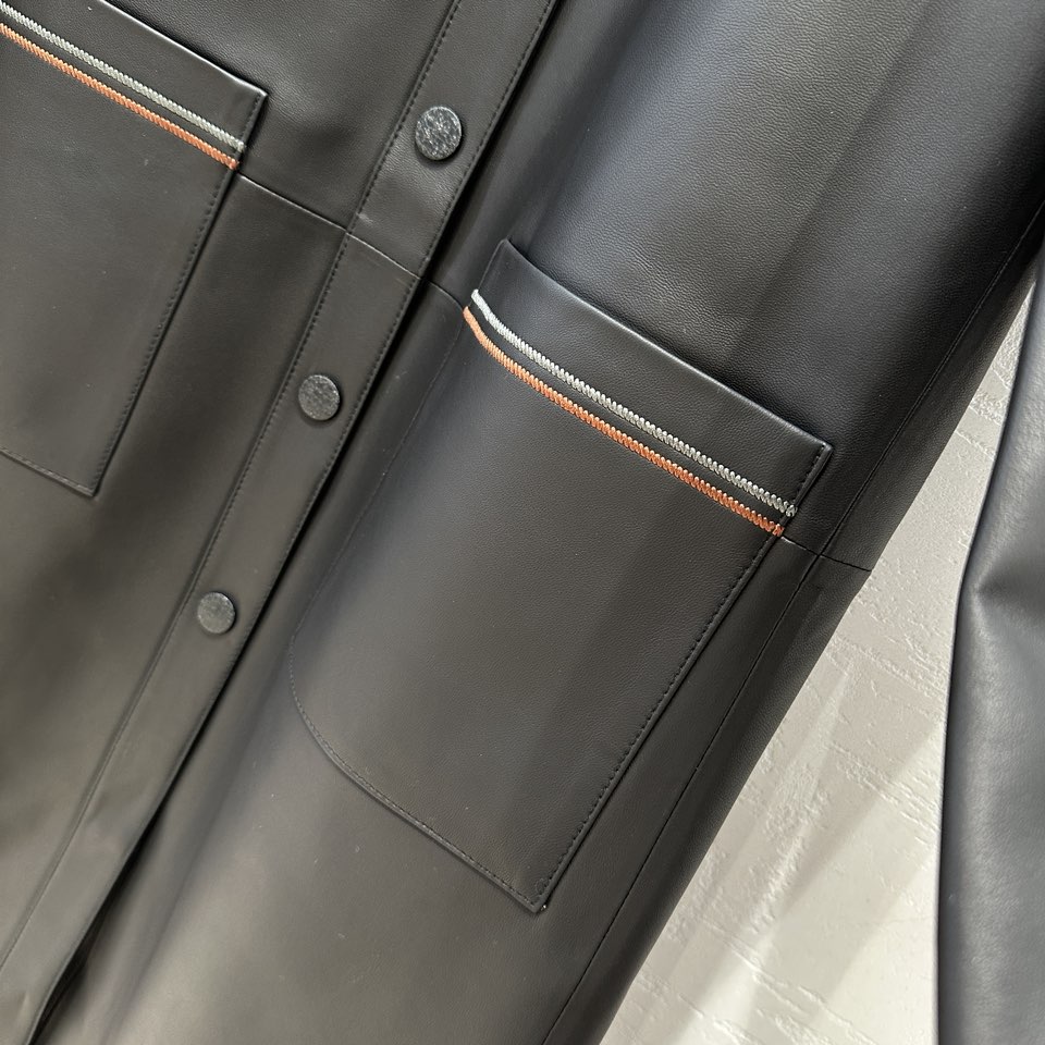 High Quality Women’s Lamb Skin Leather Suit with Embroidery – Stylish and Sophisticated! - 图片 4