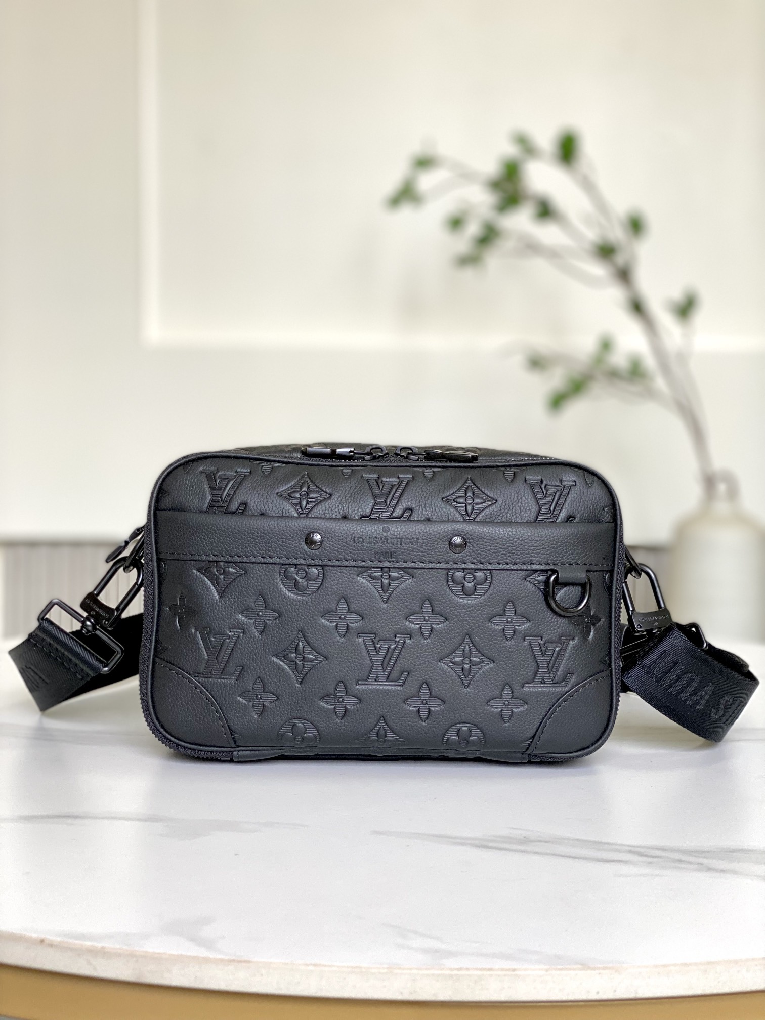 Louis Vuitton Tassen Messenger Tas Zwart Monogram Canvas Koeienhuid Fashion Casual M46955