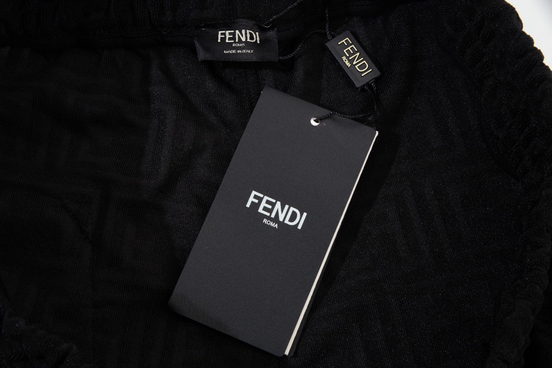 芬迪/Fendi 夏季 双F纹毛巾面料提花休闲短裤