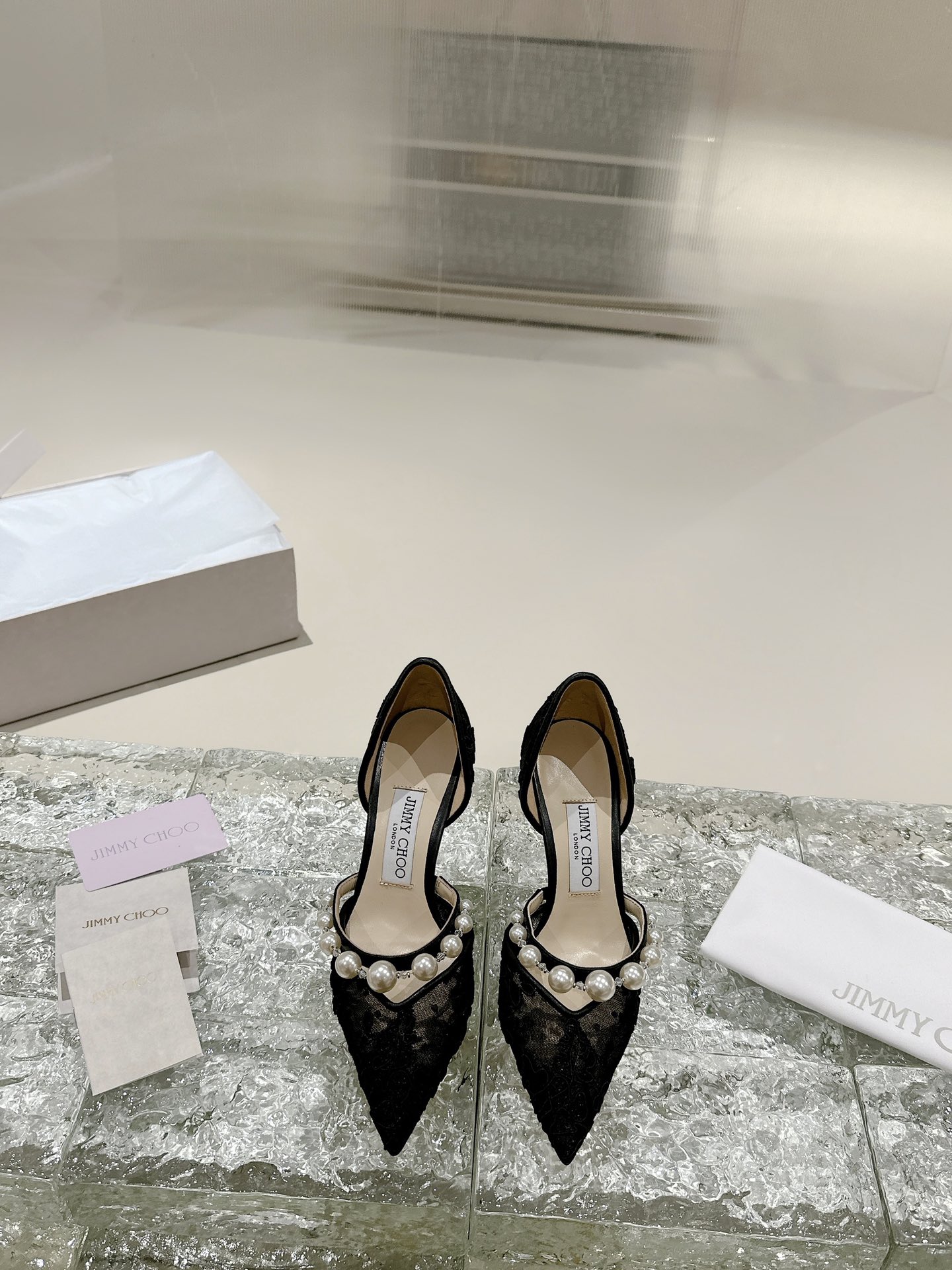 JIMMY CHOO 하이힐 뾰족코 펌프스 크리스털 스트랩 + 수입 양가죽 풀그레인 크리스털 양가죽