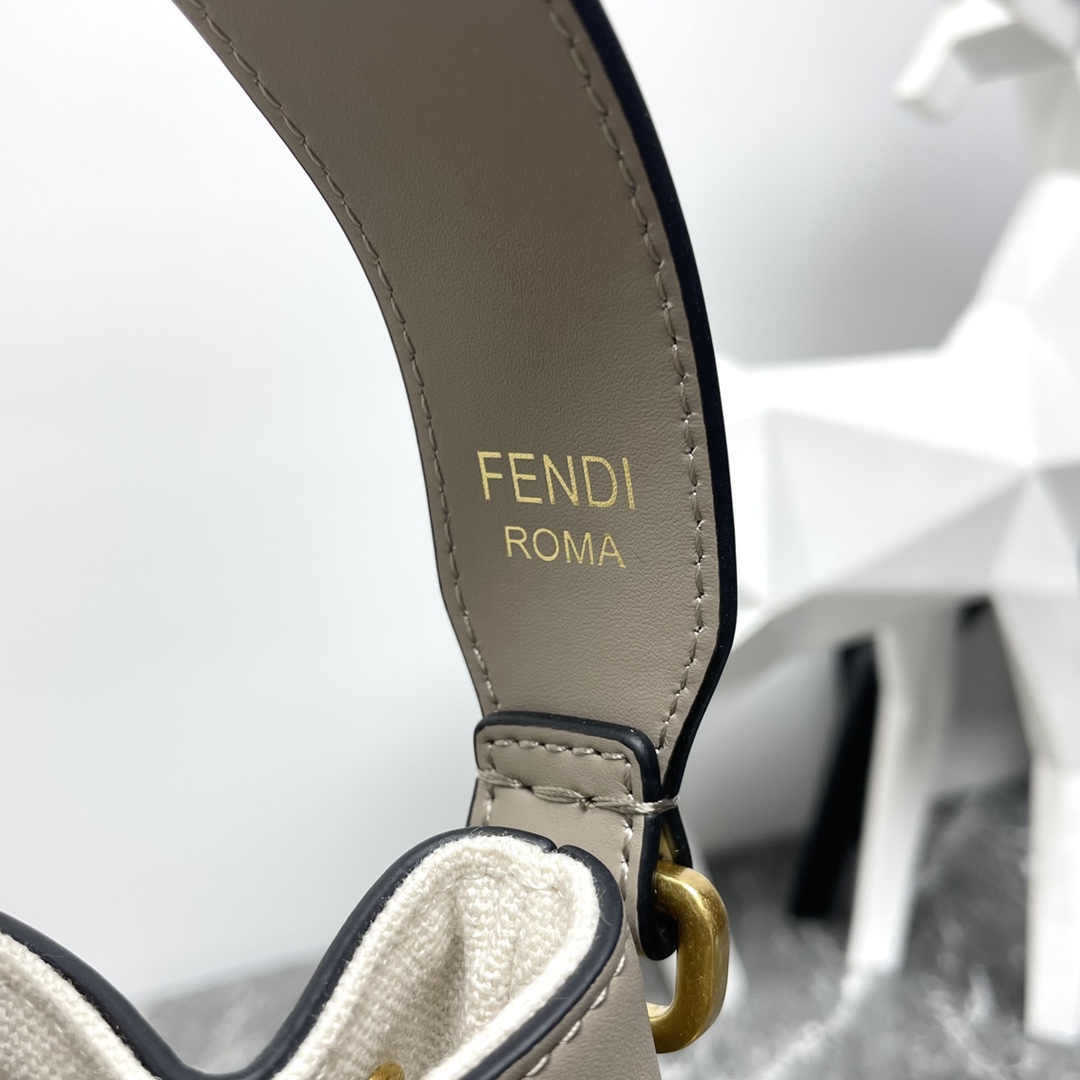 Fendi Mon Tresor mini 布料水桶包 可盐可甜 怎么凹造型都可