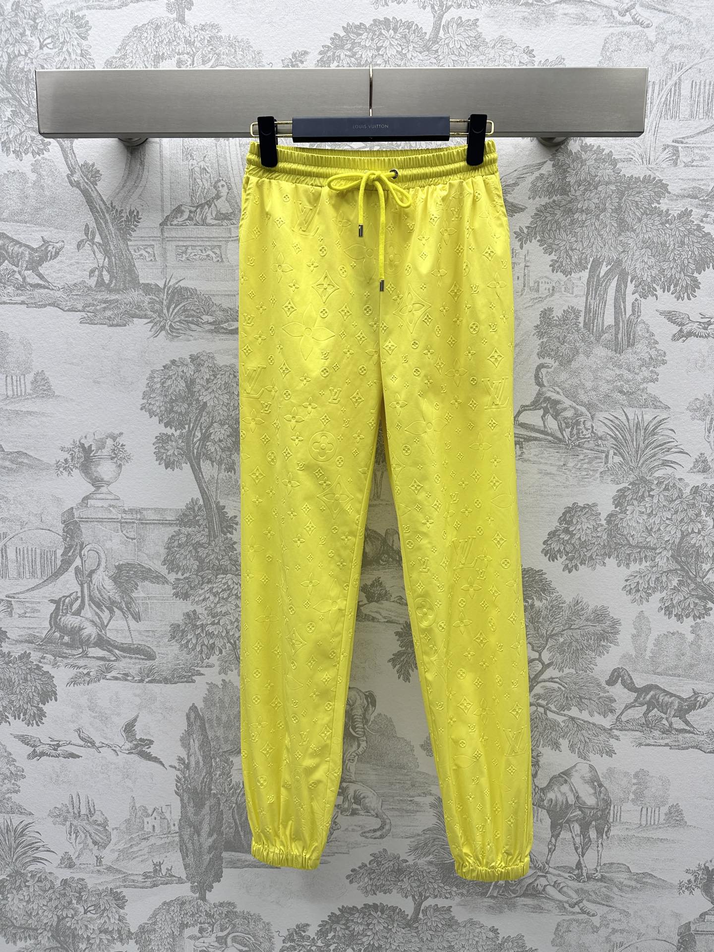 Wholesale Imitation Designer Replicas
 Louis Vuitton Cheap
 Clothing Pants & Trousers White Yellow