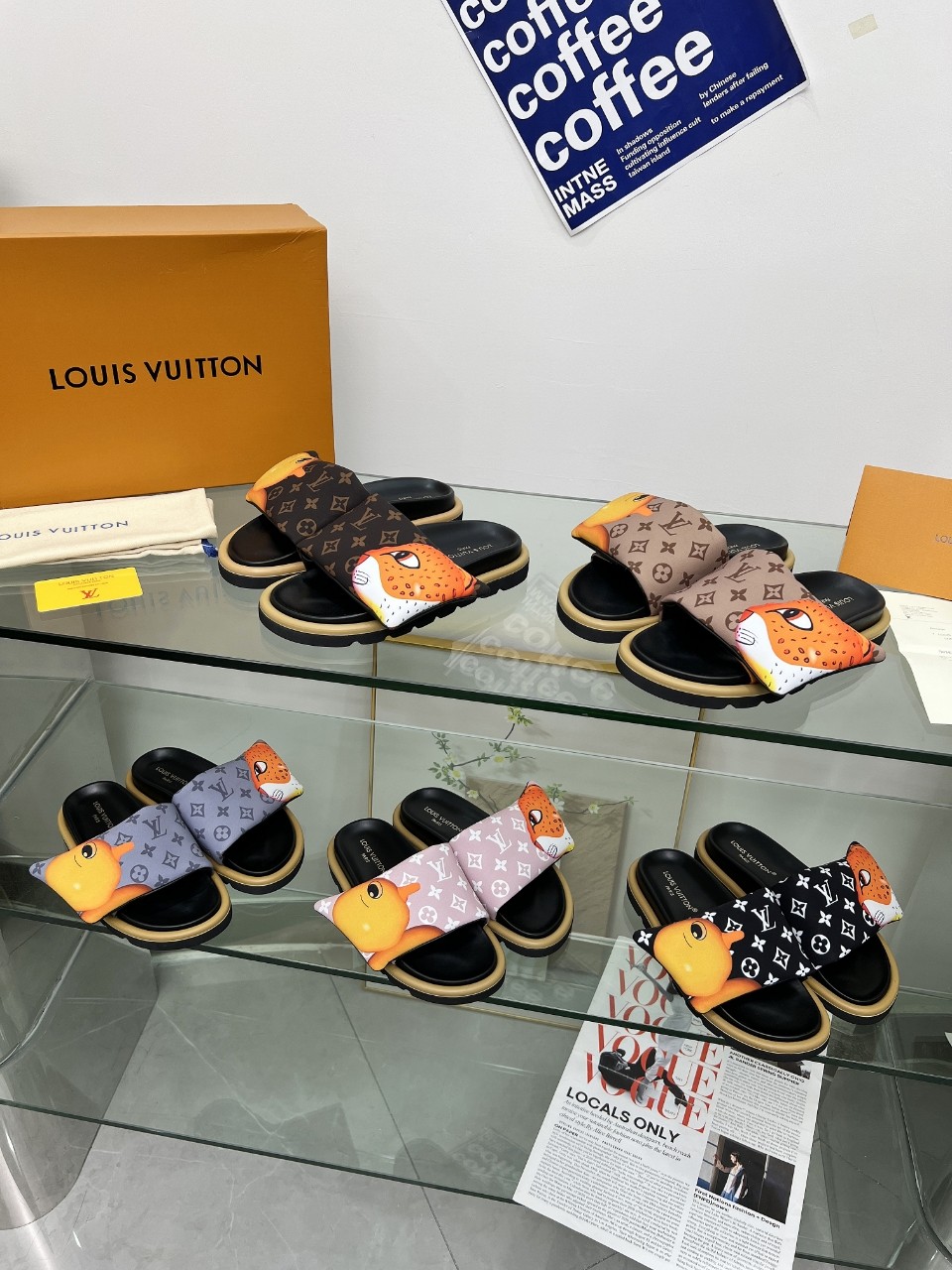 Koop replica
 Louis Vuitton Goed
 Schoenen Pantoffels Unisex Zijde Lentecollectie Fashion