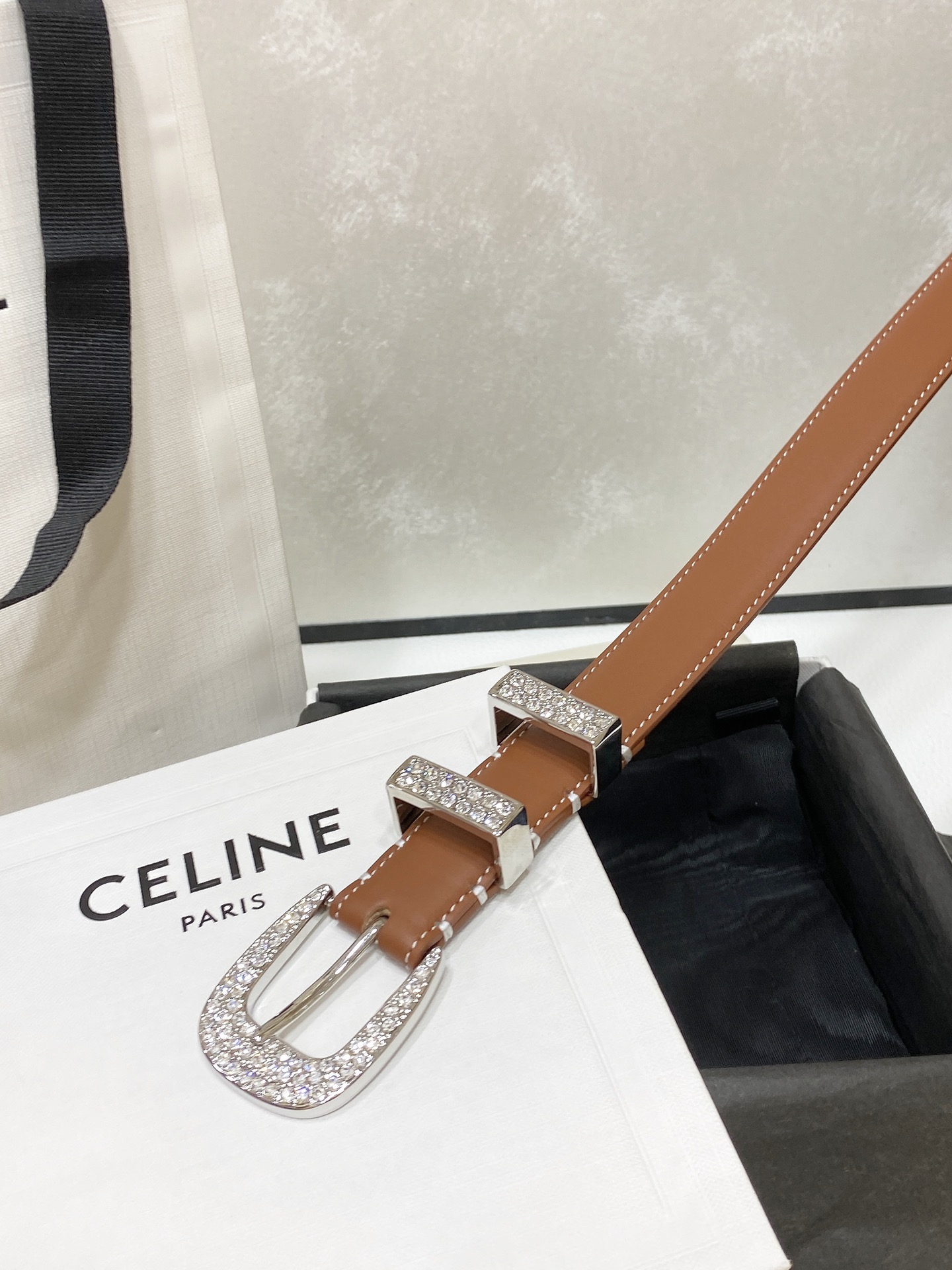 [Celine Belts] Sailin Celine24 top version, exclusive MARCO medium retro co