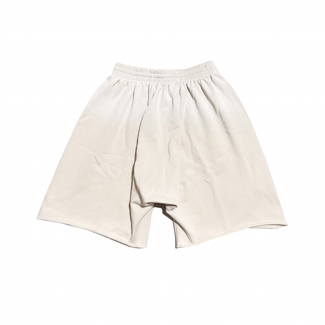 Product Summary: Lightweight shorts for men in Black Almond, available in SM, L, XL sizes. - 图片 2