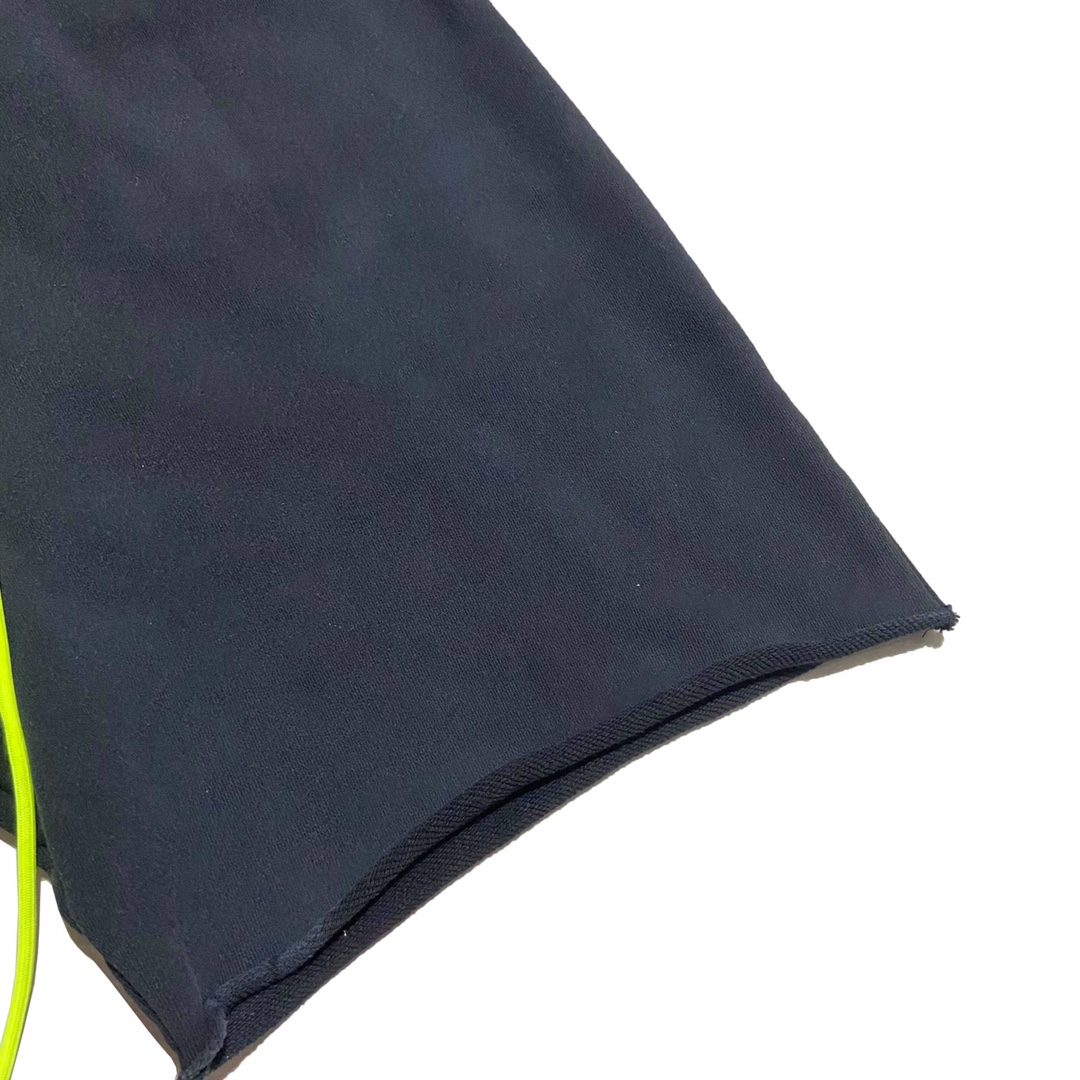 Cleaning and Wearing: Fluorescent Green Rope Knife and Shorts Specifications. - 图片 6
