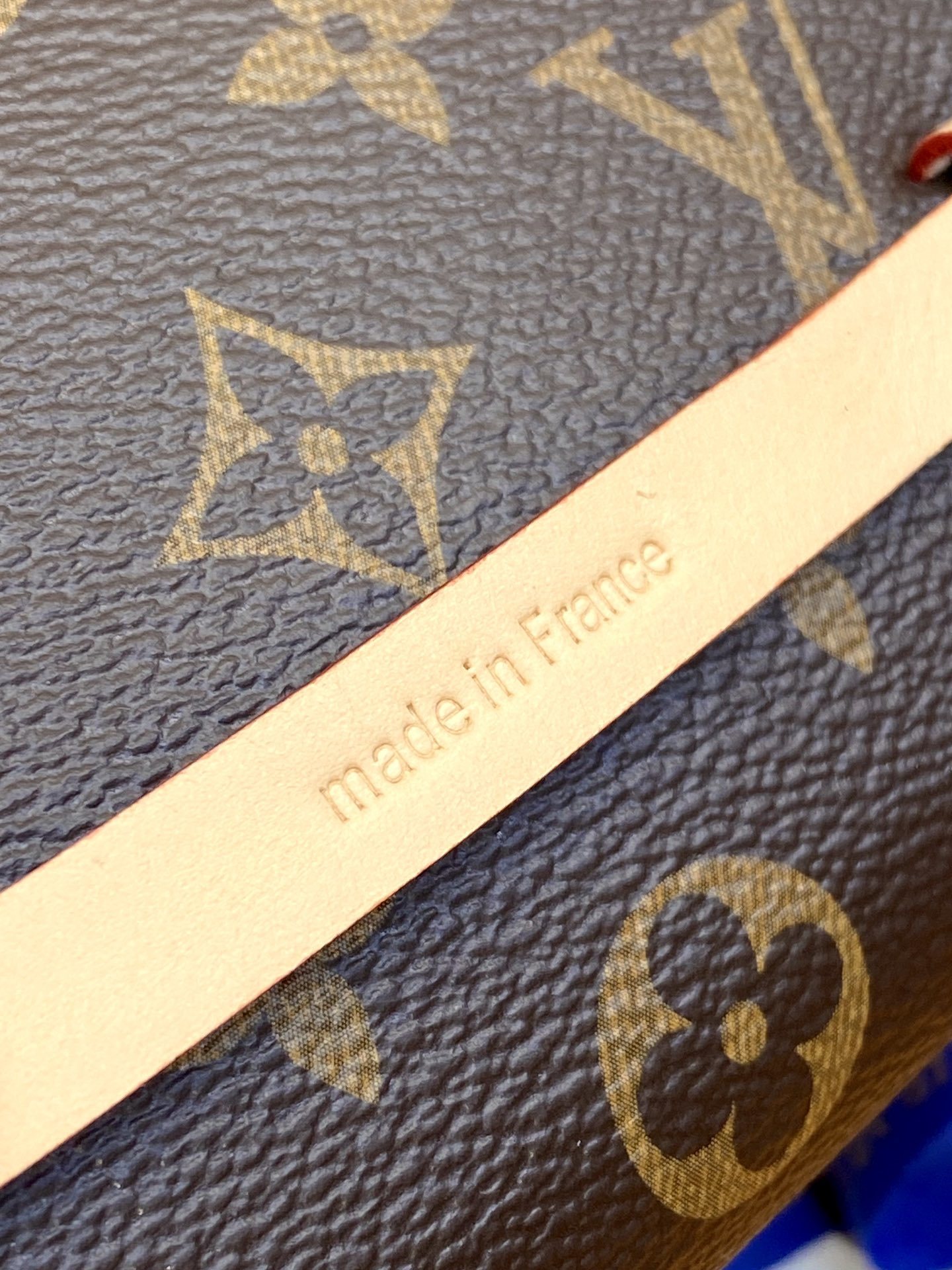 M51855小号!monogram老花腰包胸包手拿包这个夏天最喜爱的一款非它莫属多种背法可以直接当腰包也