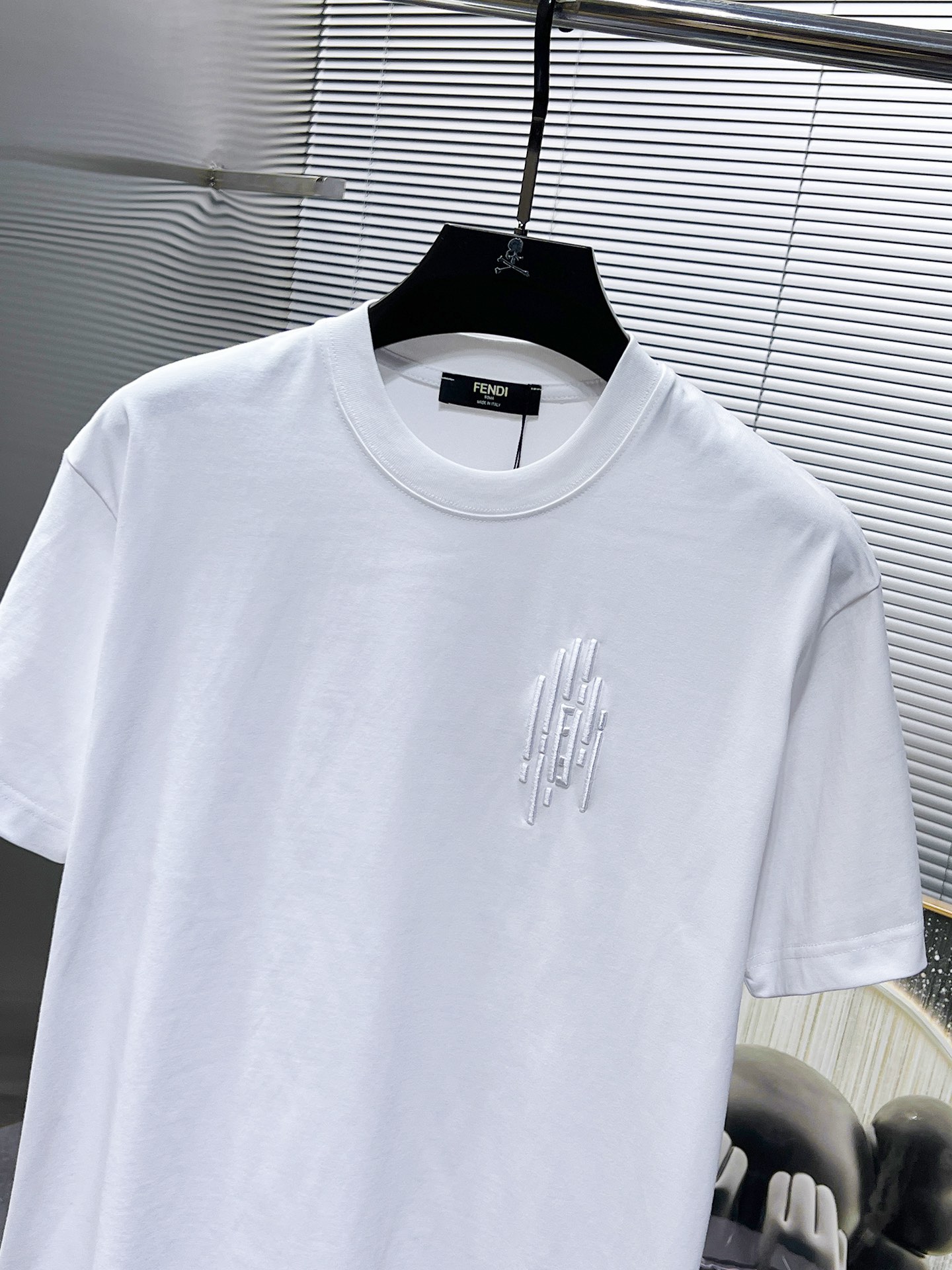 Fendi  T恤服装,fendi 4
