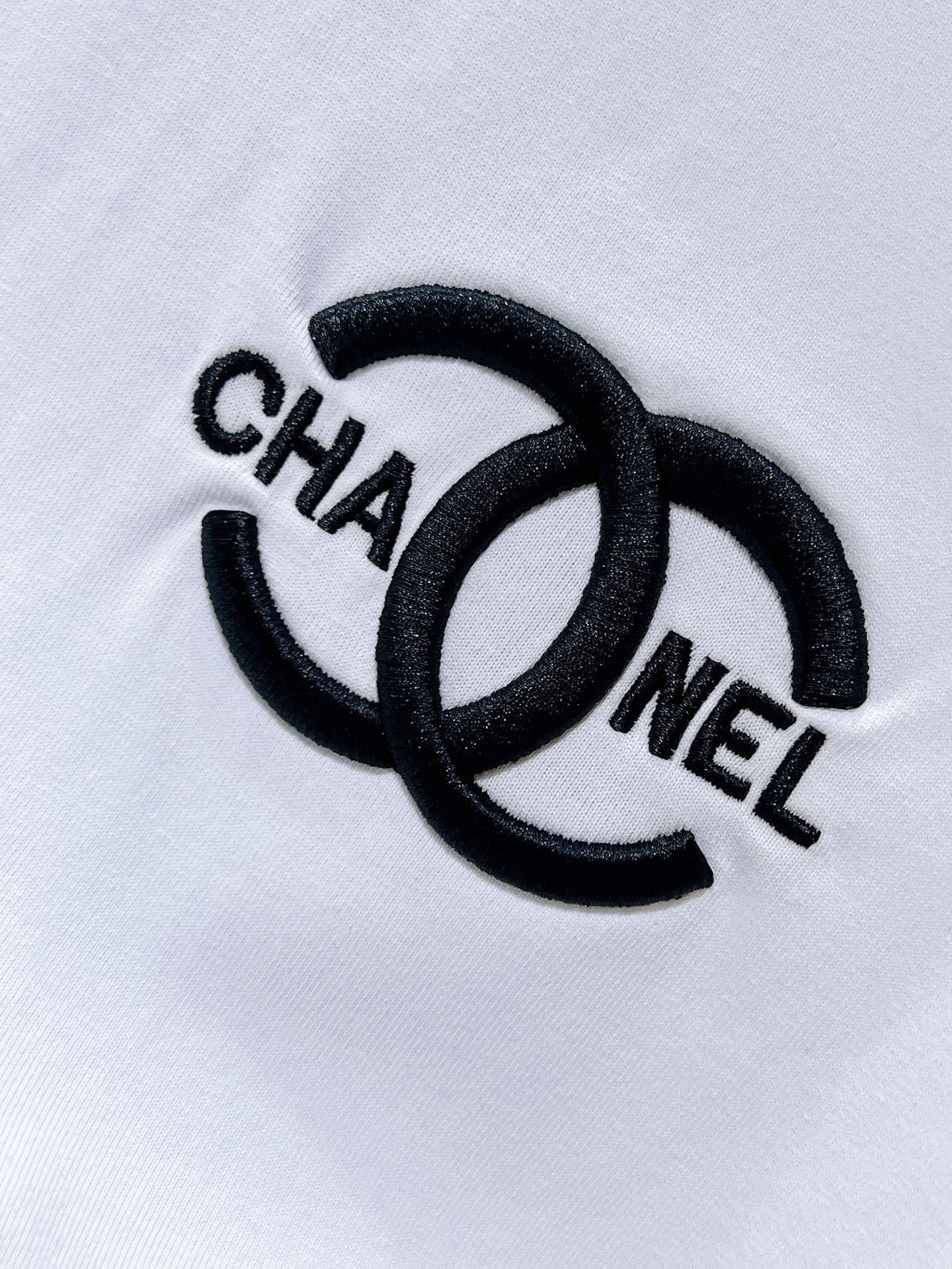 Chanel  T恤服装 5