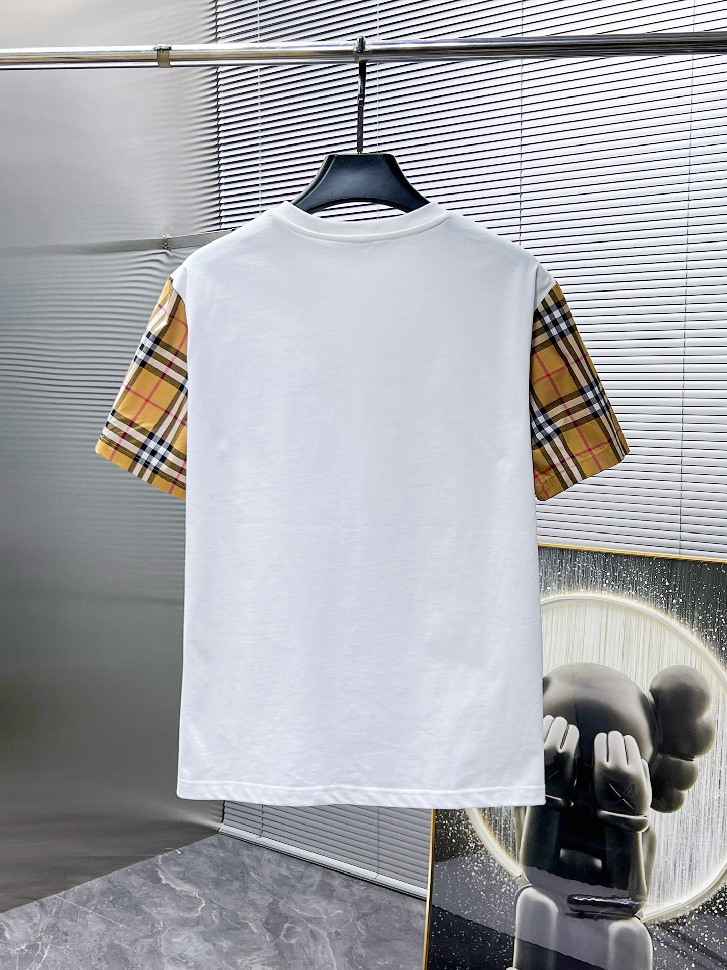 Burberry 休闲短袖短裤套装服装,burberry 3 Burberry 休闲短袖短裤套装服装,burberry 3